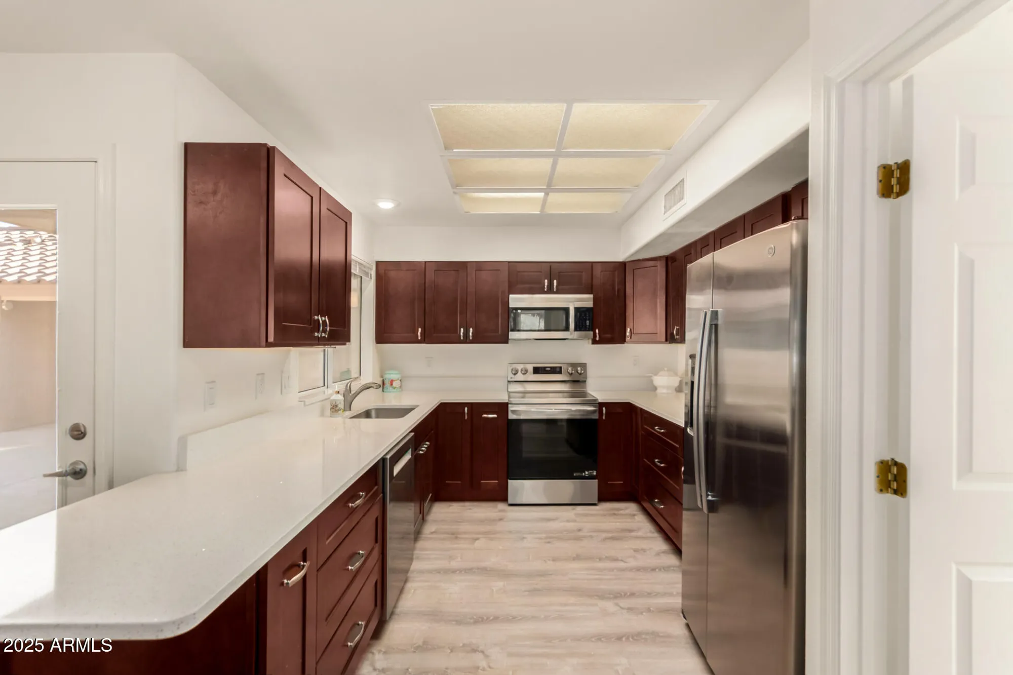 Property Slideshow image 7 of 66 | 15604 w sentinel dr, Sun City West, AZ, 85375