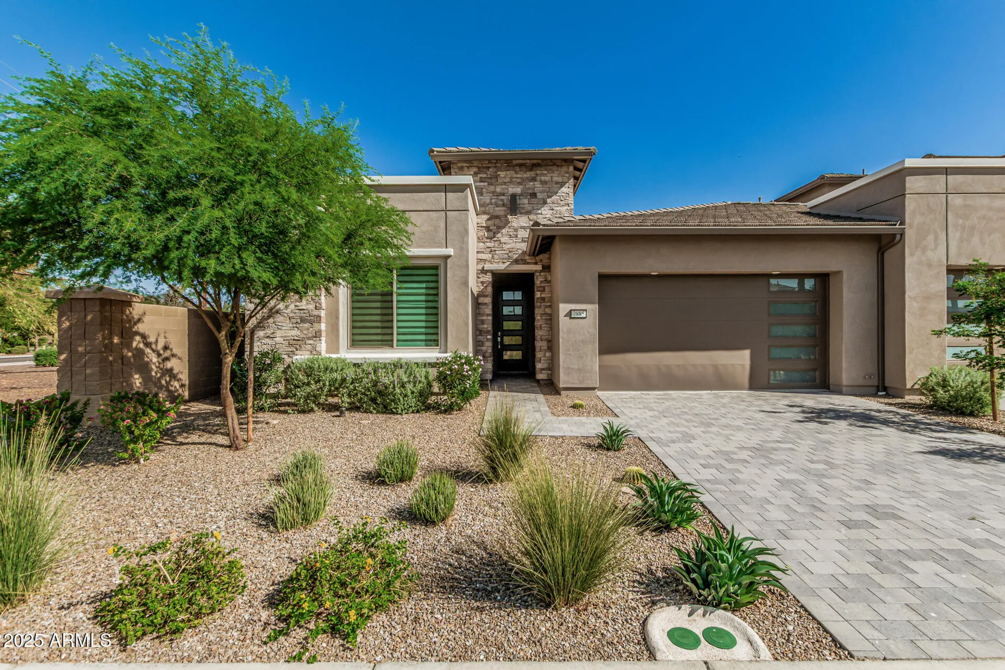 Property Slideshow image 2 of 82 | 2885 n 164th dr, Goodyear, AZ, 85395