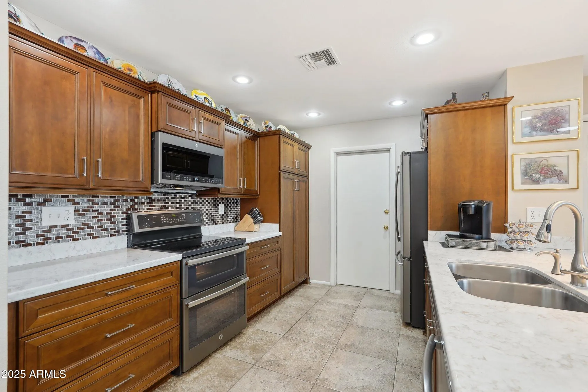 Property Slideshow image 2 of 46 | 16210 n agua fria dr, Sun City, AZ, 85351