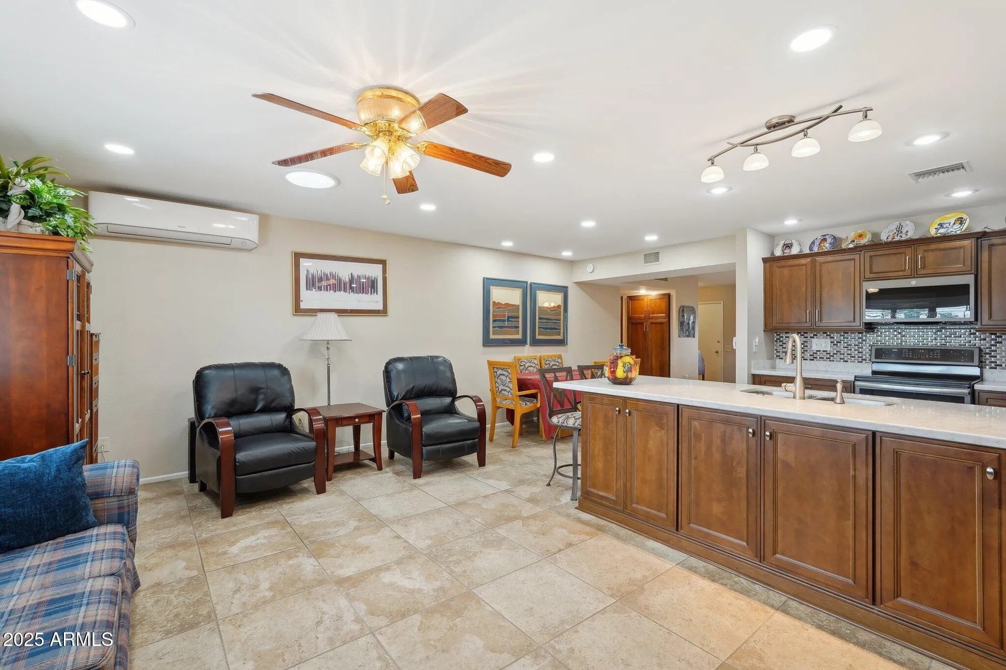 Property Slideshow image 5 of 46 | 16210 n agua fria dr, Sun City, AZ, 85351
