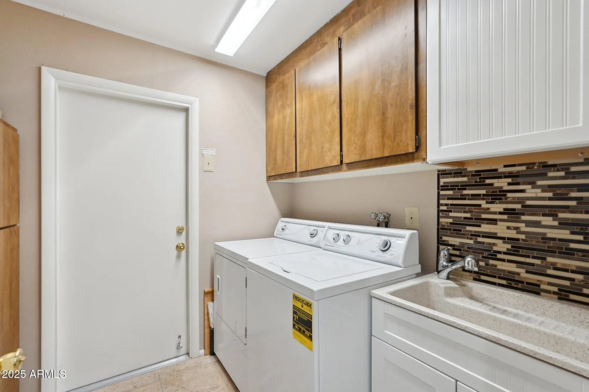 Property Slideshow image 30 of 46 | 16210 n agua fria dr, Sun City, AZ, 85351