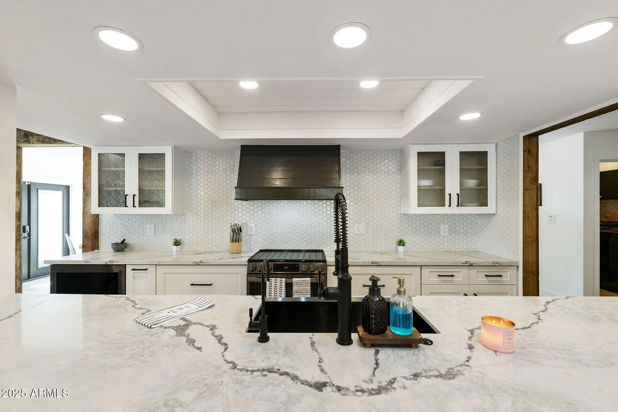 Property Slideshow image 16 of 77 | 1102 s park view cir, Mesa, AZ, 85208