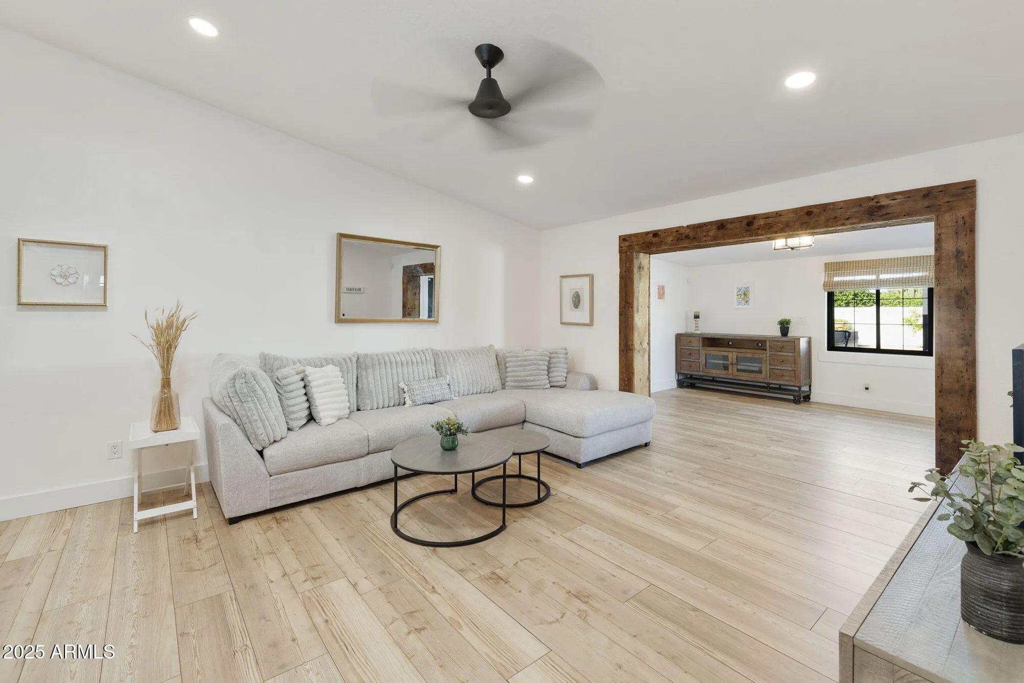 Property Slideshow image 24 of 77 | 1102 s park view cir, Mesa, AZ, 85208