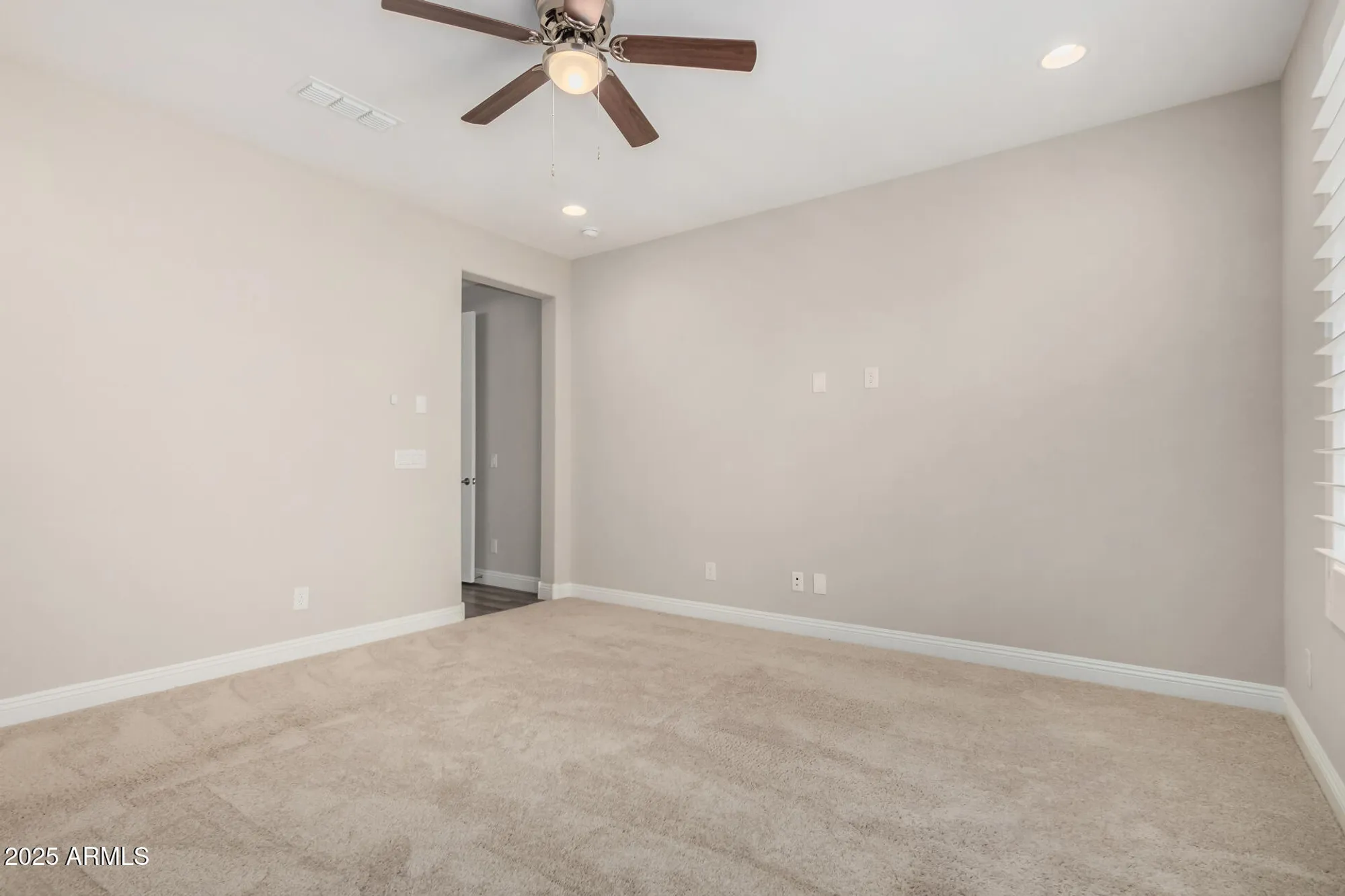 Property Slideshow image 17 of 51 | 19239 n 270th ave, Buckeye, AZ, 85396