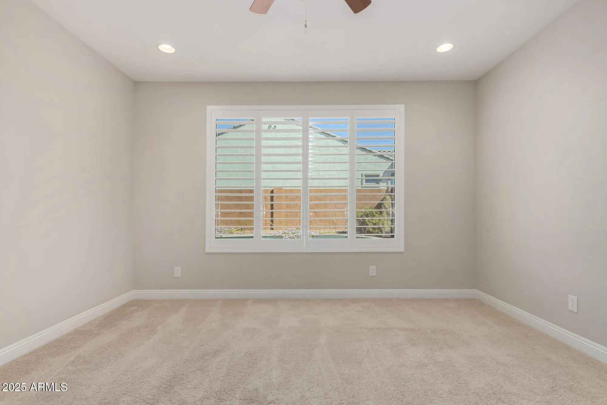 Property Slideshow image 19 of 51 | 19239 n 270th ave, Buckeye, AZ, 85396