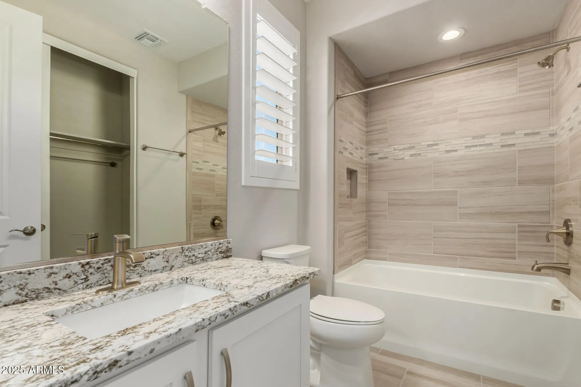 Property Slideshow image 28 of 51 | 19239 n 270th ave, Buckeye, AZ, 85396