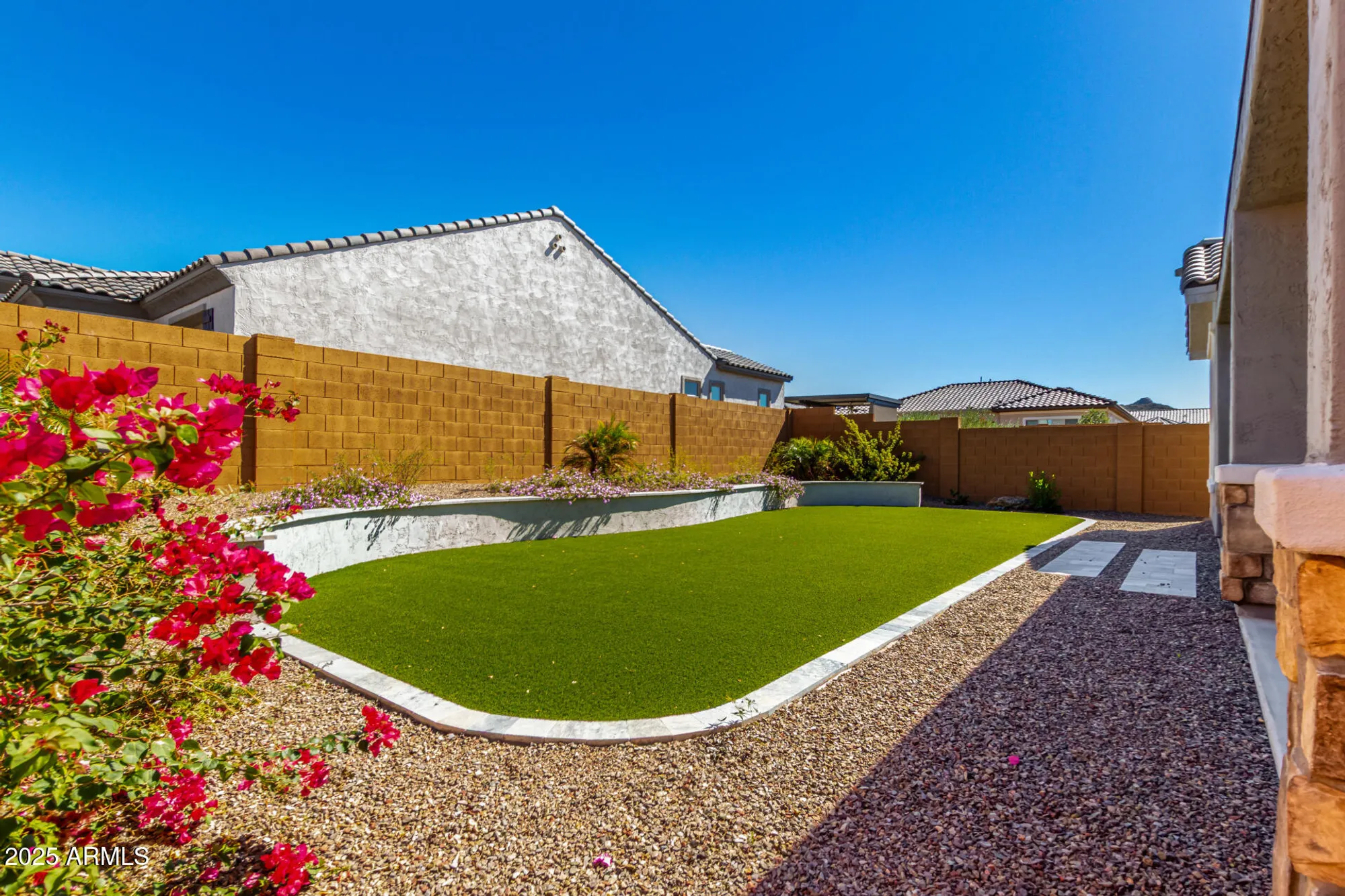 Property Slideshow image 32 of 51 | 19239 n 270th ave, Buckeye, AZ, 85396