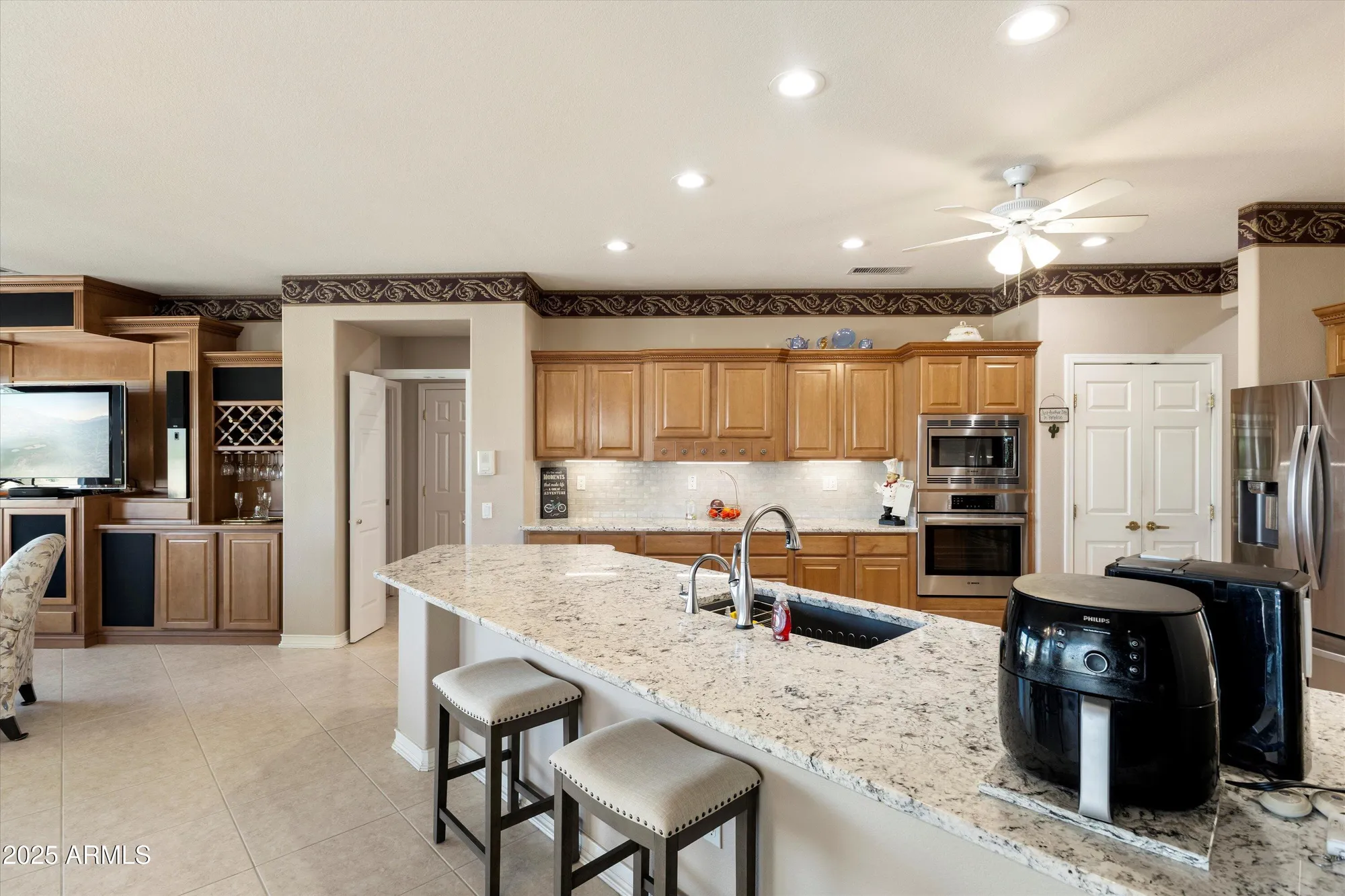 Property Slideshow image 16 of 32 | 15304 w sierra vista dr, Surprise, AZ, 85374