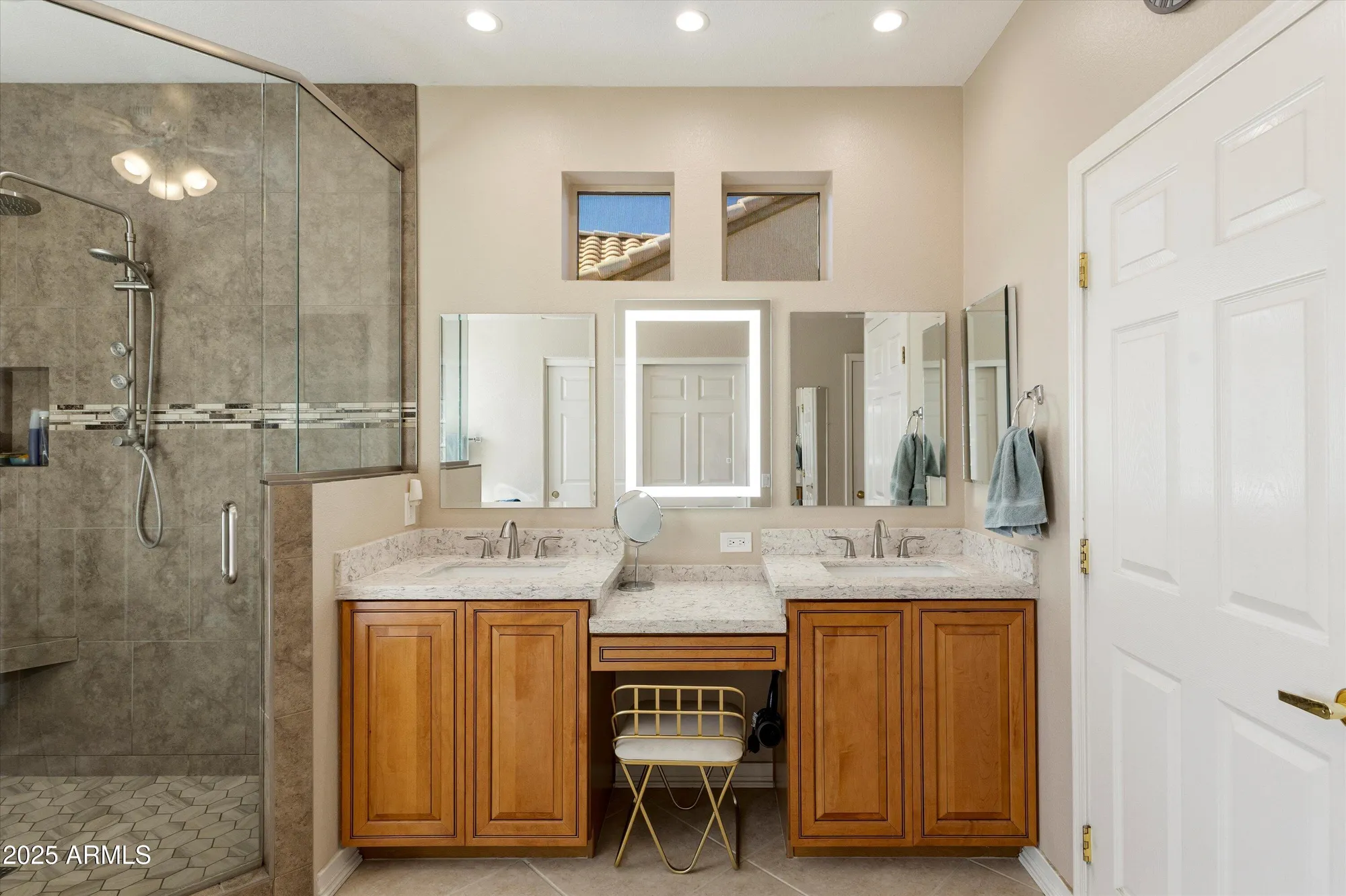 Property Slideshow image 20 of 32 | 15304 w sierra vista dr, Surprise, AZ, 85374