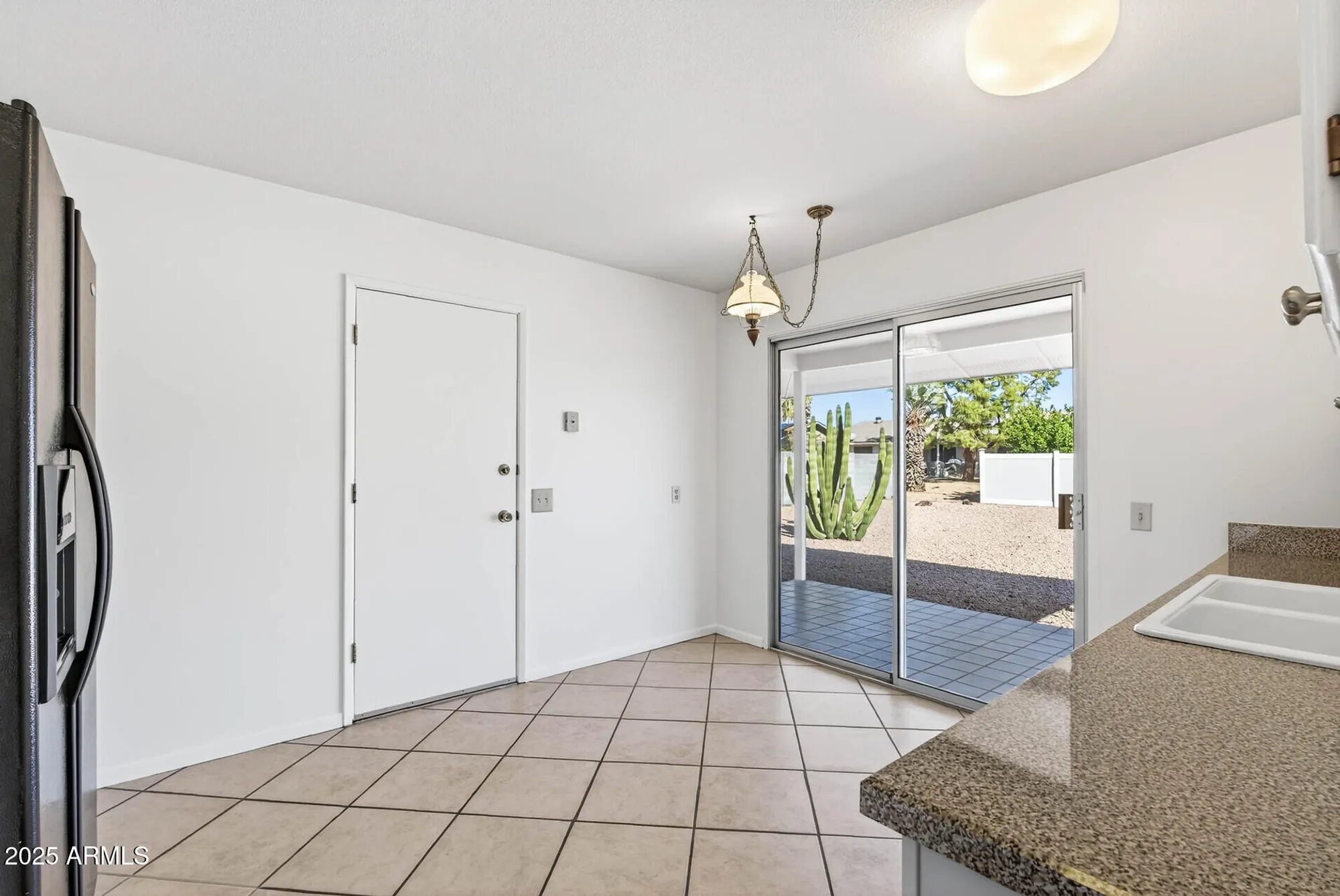 Property Slideshow image 12 of 38 | 9716 w desert hills dr, Sun City, AZ, 85351