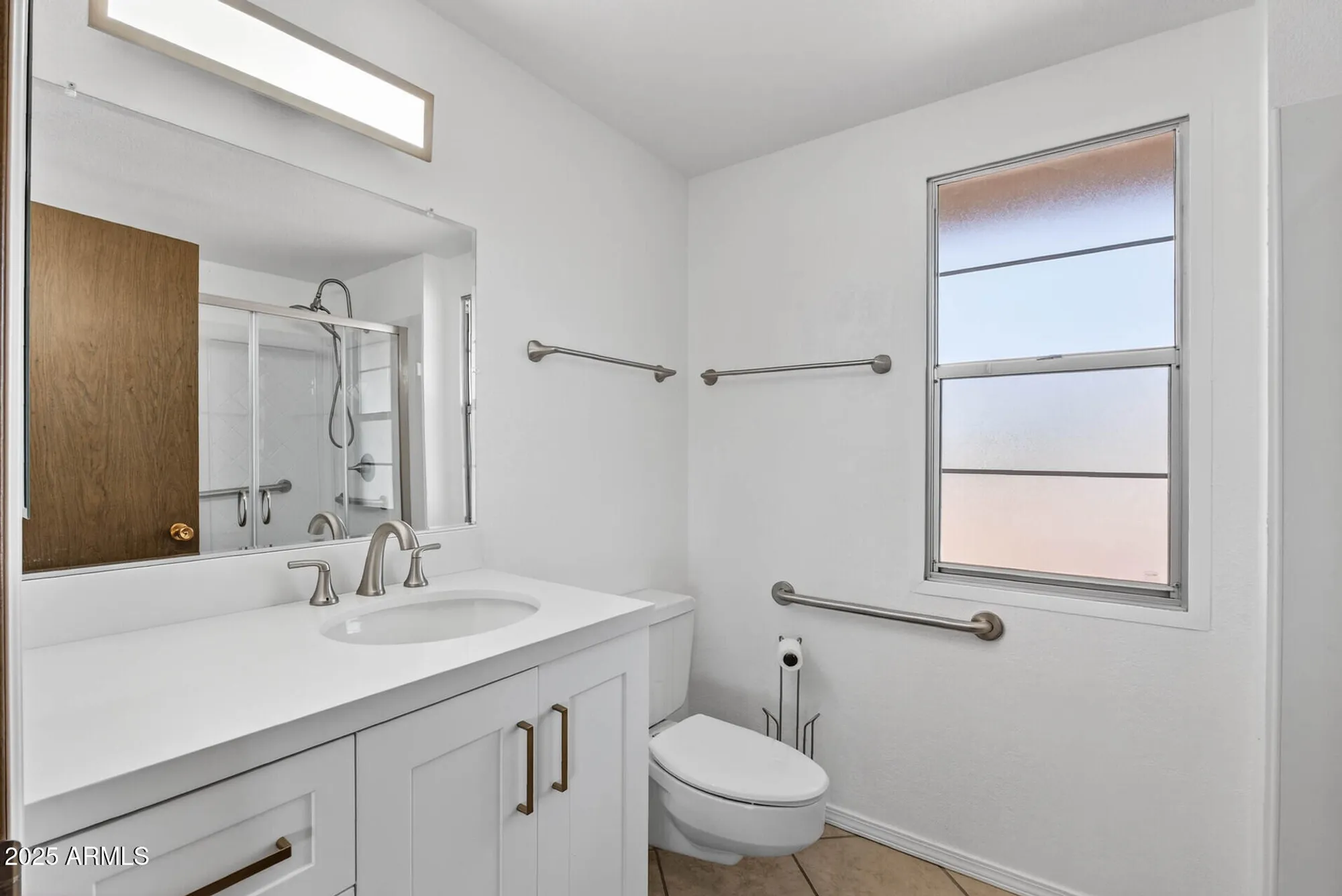 Property Slideshow image 14 of 38 | 9716 w desert hills dr, Sun City, AZ, 85351