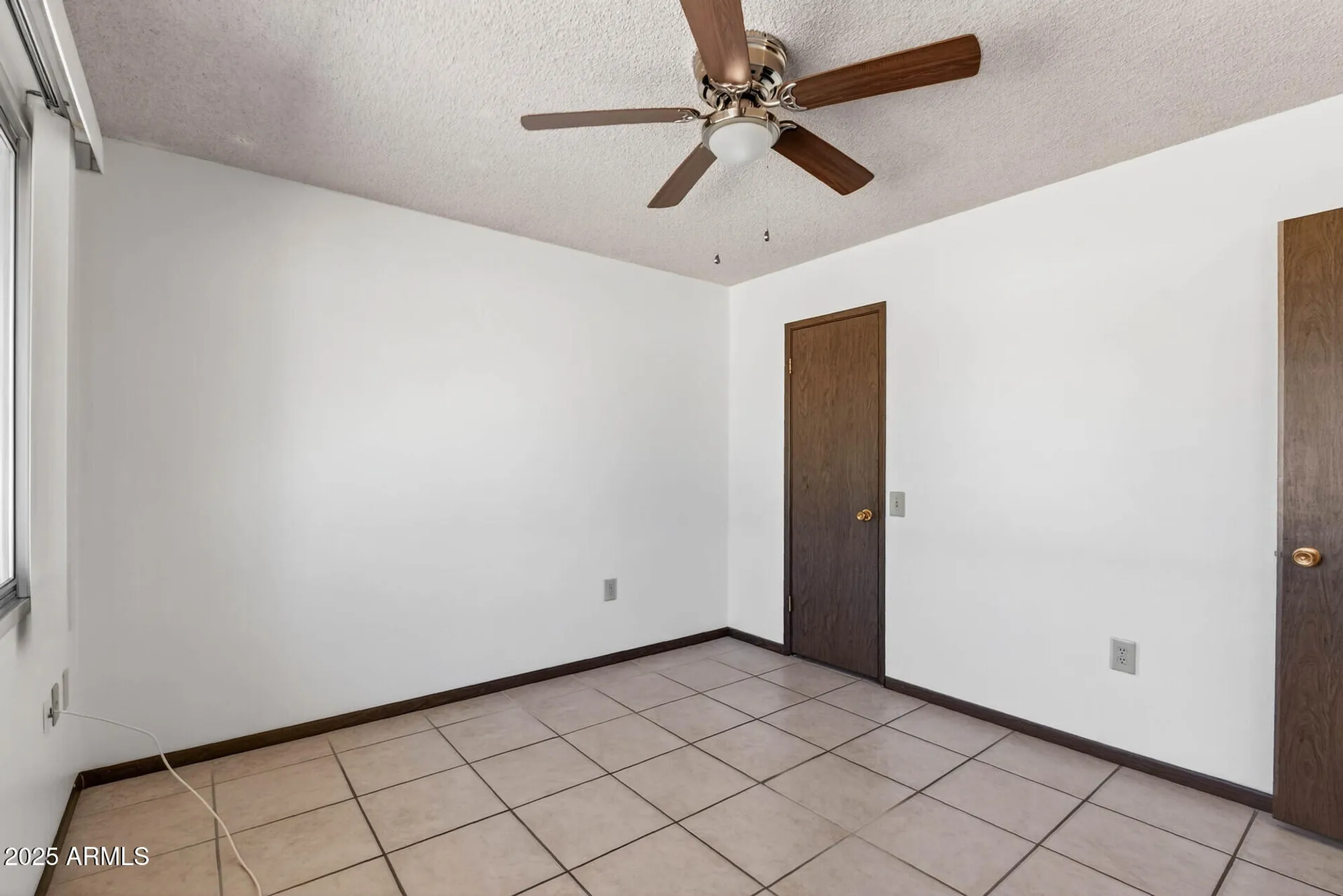 Property Slideshow image 23 of 38 | 9716 w desert hills dr, Sun City, AZ, 85351