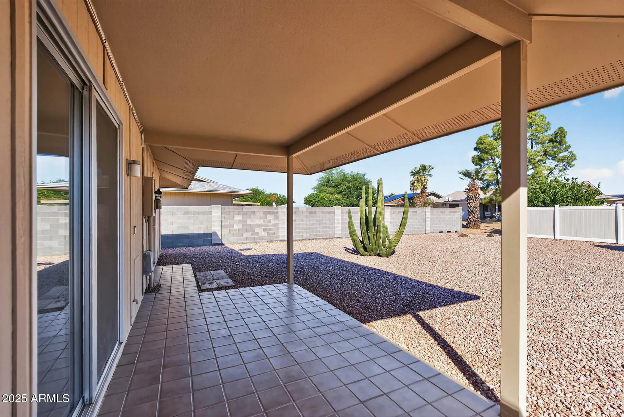 Property Slideshow image 35 of 38 | 9716 w desert hills dr, Sun City, AZ, 85351