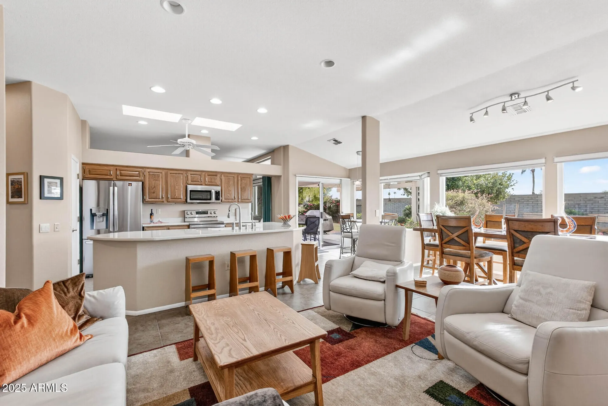 Property Slideshow image 14 of 58 | 14111 w circle ridge dr, Sun City West, AZ, 85375