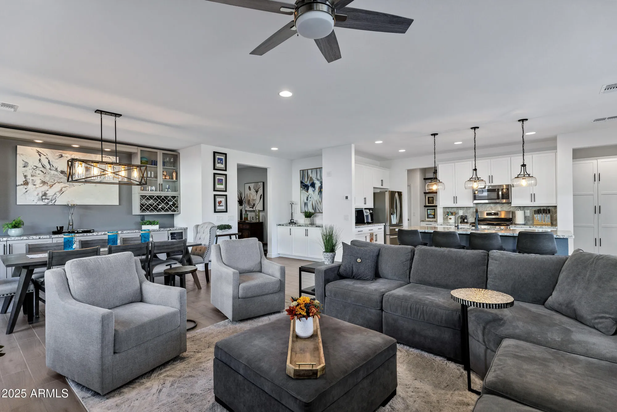 Property Slideshow image 7 of 38 | 1456 w camina plata, Queen Creek, AZ, 85140