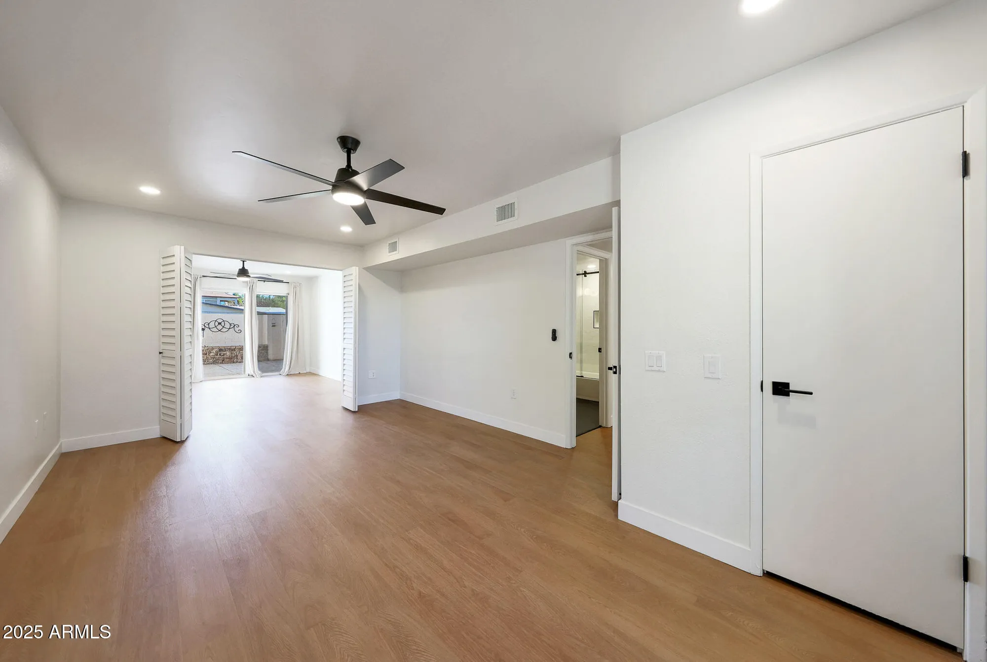 Property Slideshow image 19 of 31 | 17426 n 102nd dr, Sun City, AZ, 85373