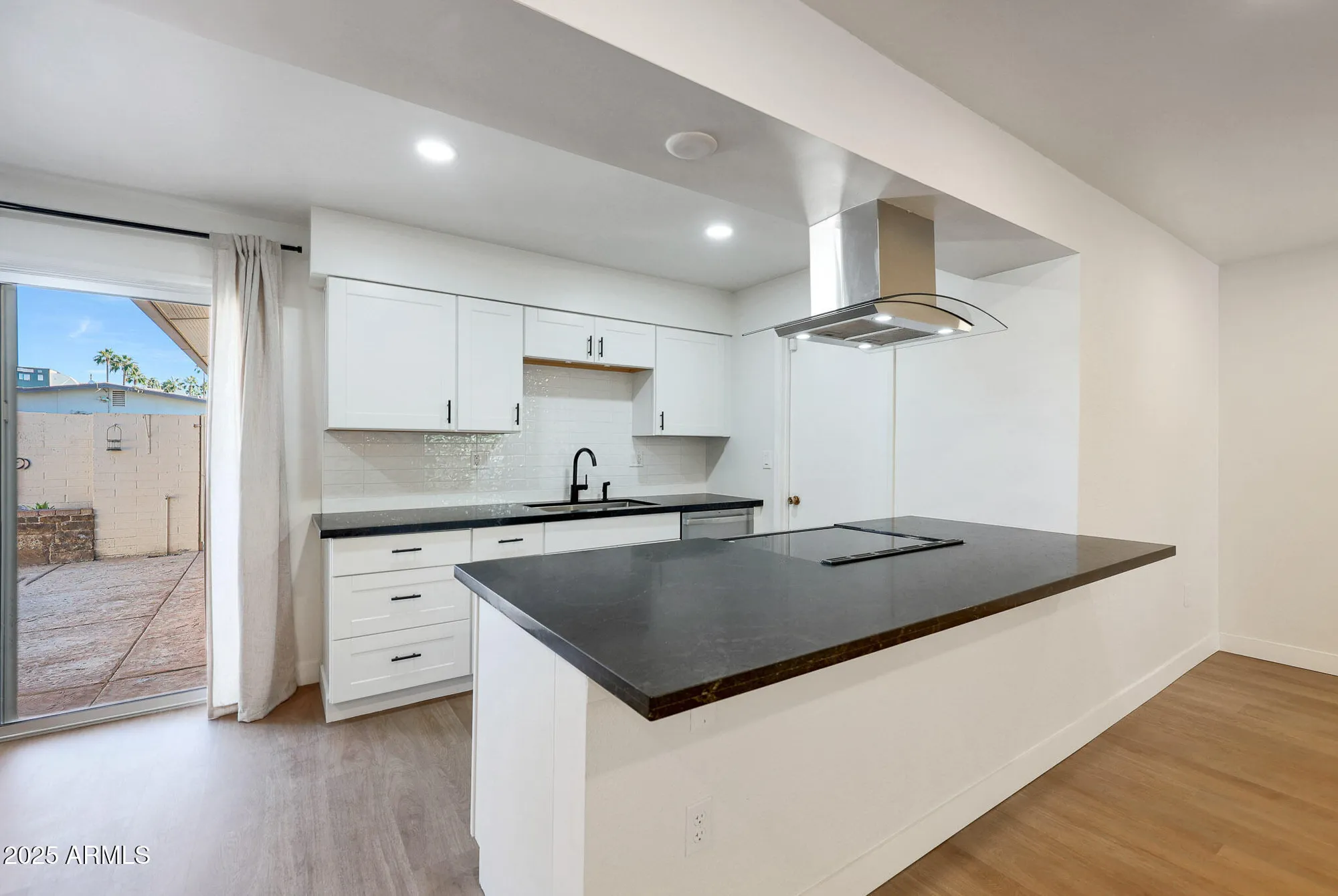 Property Slideshow image 13 of 31 | 17426 n 102nd dr, Sun City, AZ, 85373