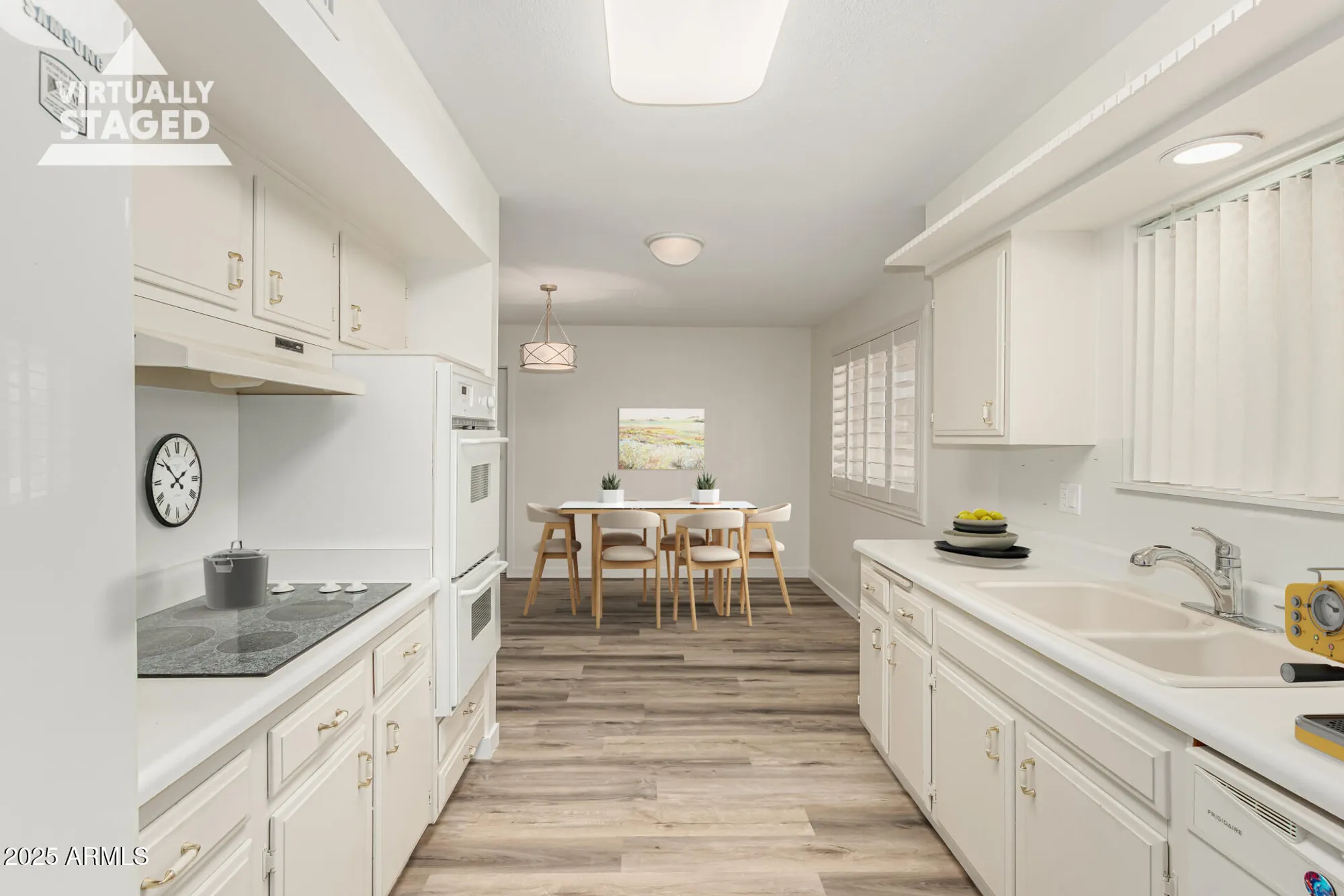 Property Slideshow image 16 of 43 | 10607 w el capitan cir, Sun City, AZ, 85351