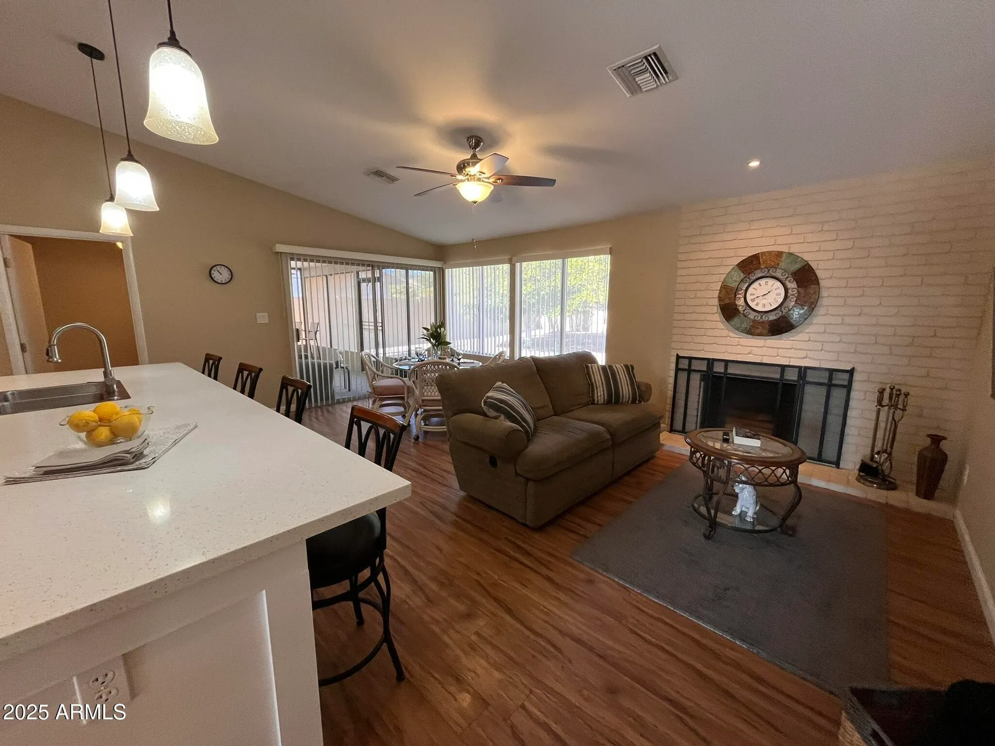 Property Slideshow image 8 of 23 | 11830 s paiute st, Phoenix, AZ, 85044