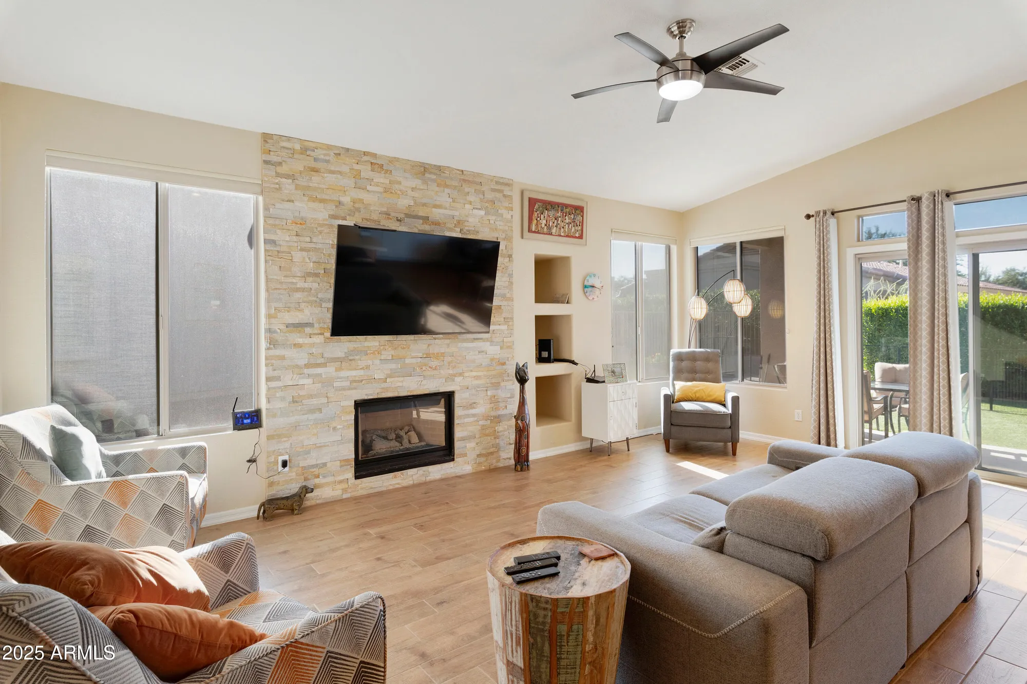 Property Slideshow image 6 of 46 | 4727 e azalea dr, Gilbert, AZ, 85298