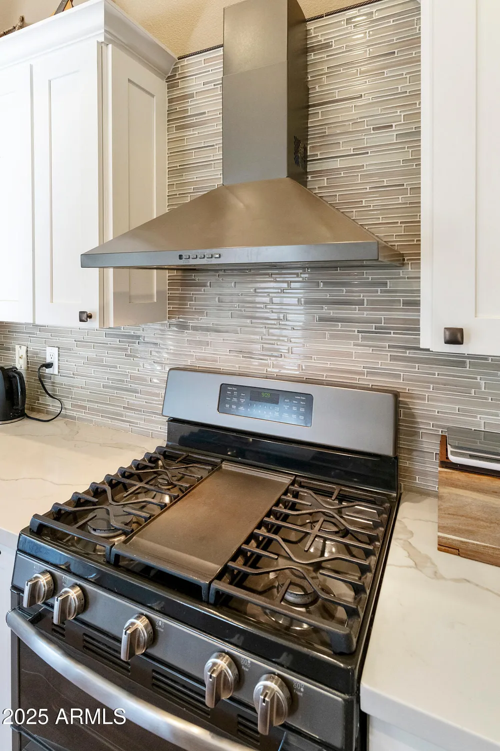 Property Slideshow image 11 of 46 | 4727 e azalea dr, Gilbert, AZ, 85298