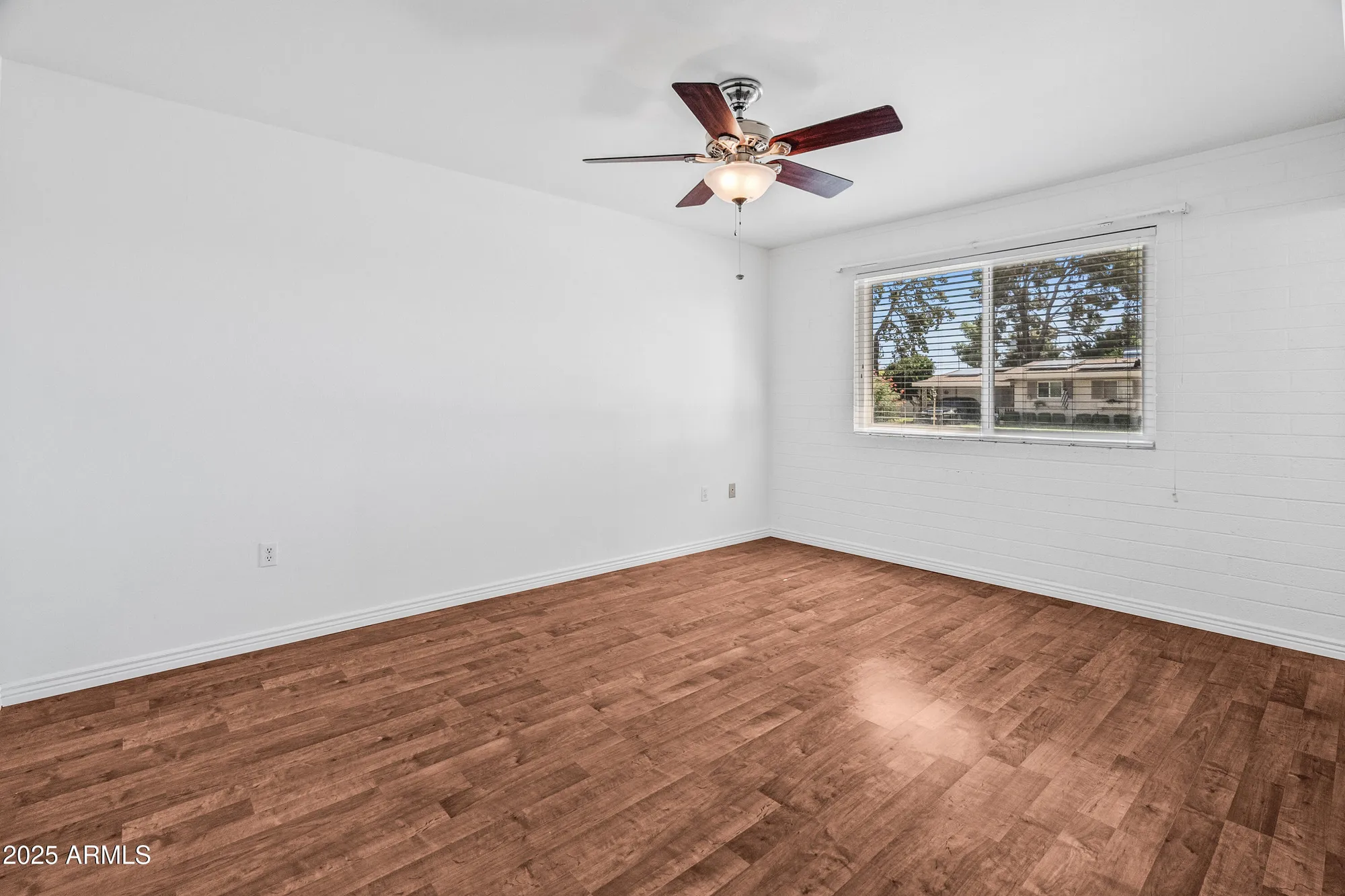 Property Slideshow image 18 of 37 | 10926 w abbott ave, Sun City, AZ, 85351