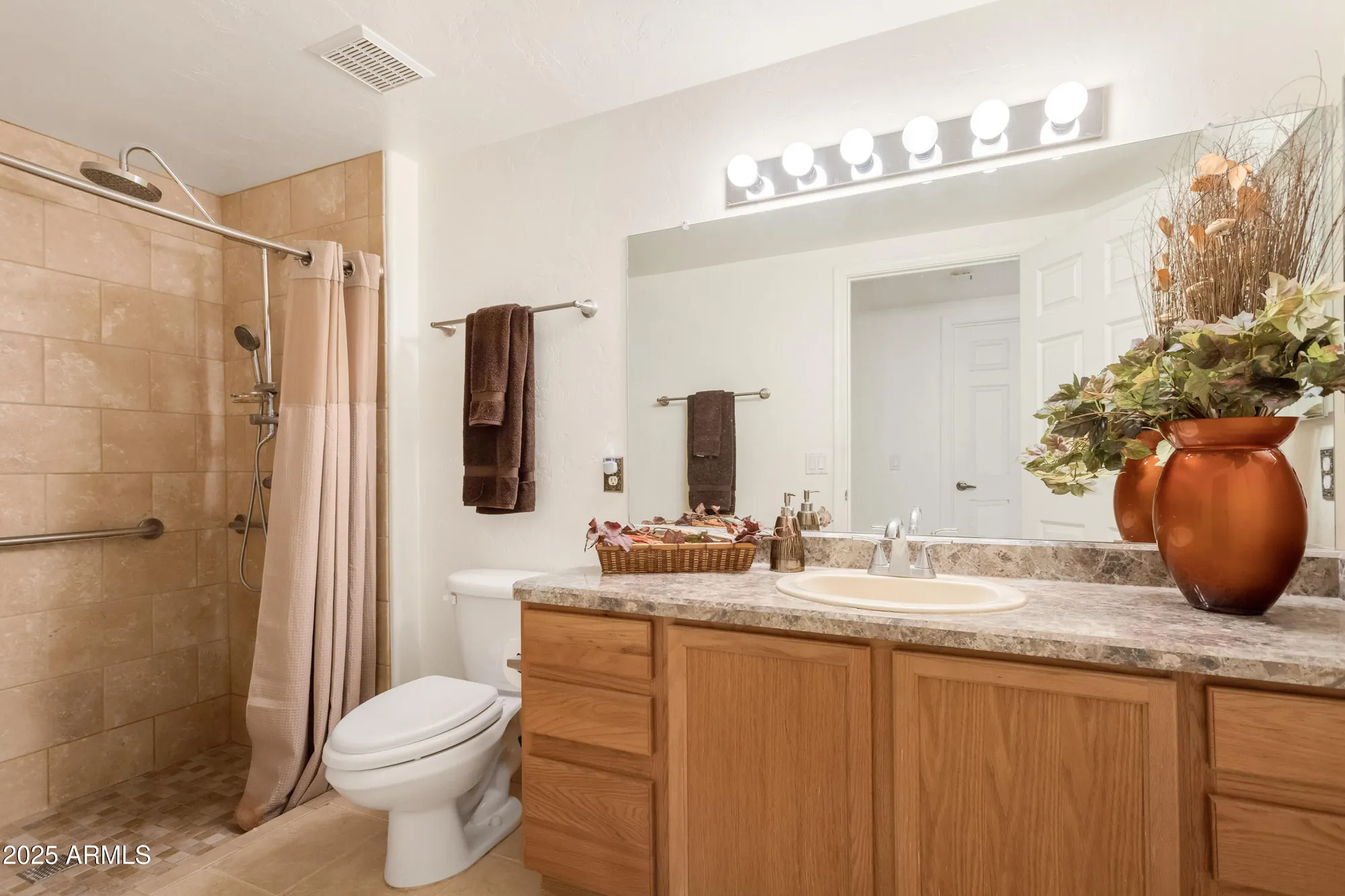 Property Slideshow image 18 of 32 | 258 s taylors trl, Sierra Vista, AZ, 85635