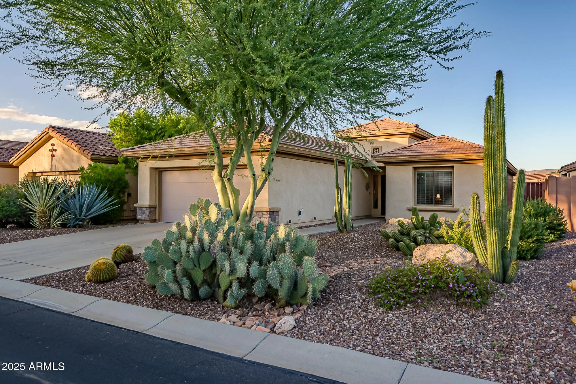 Property Slideshow image 11 of 60 | 1758 w dion dr, Phoenix, AZ, 85086