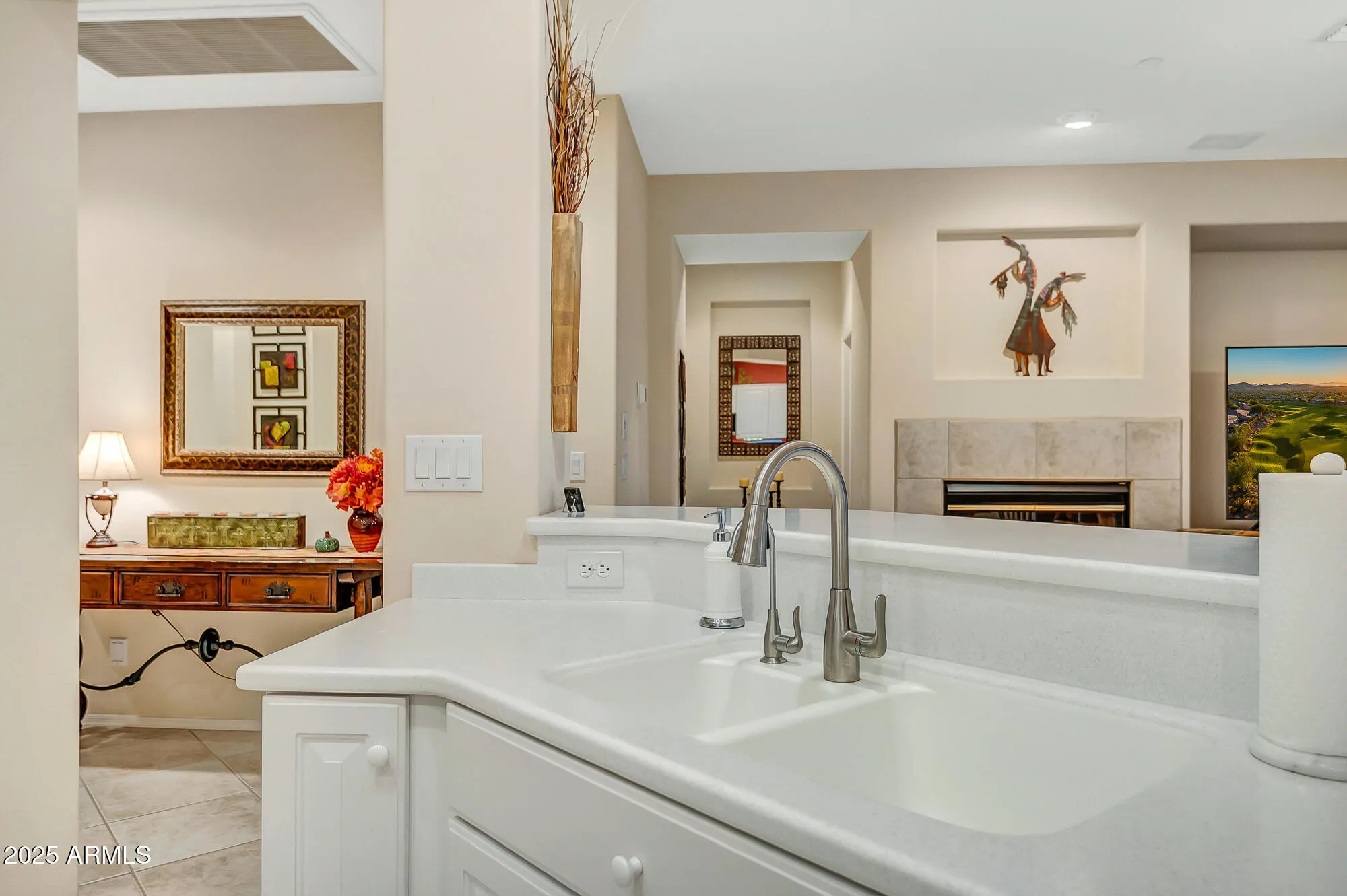 Property Slideshow image 21 of 60 | 1758 w dion dr, Phoenix, AZ, 85086