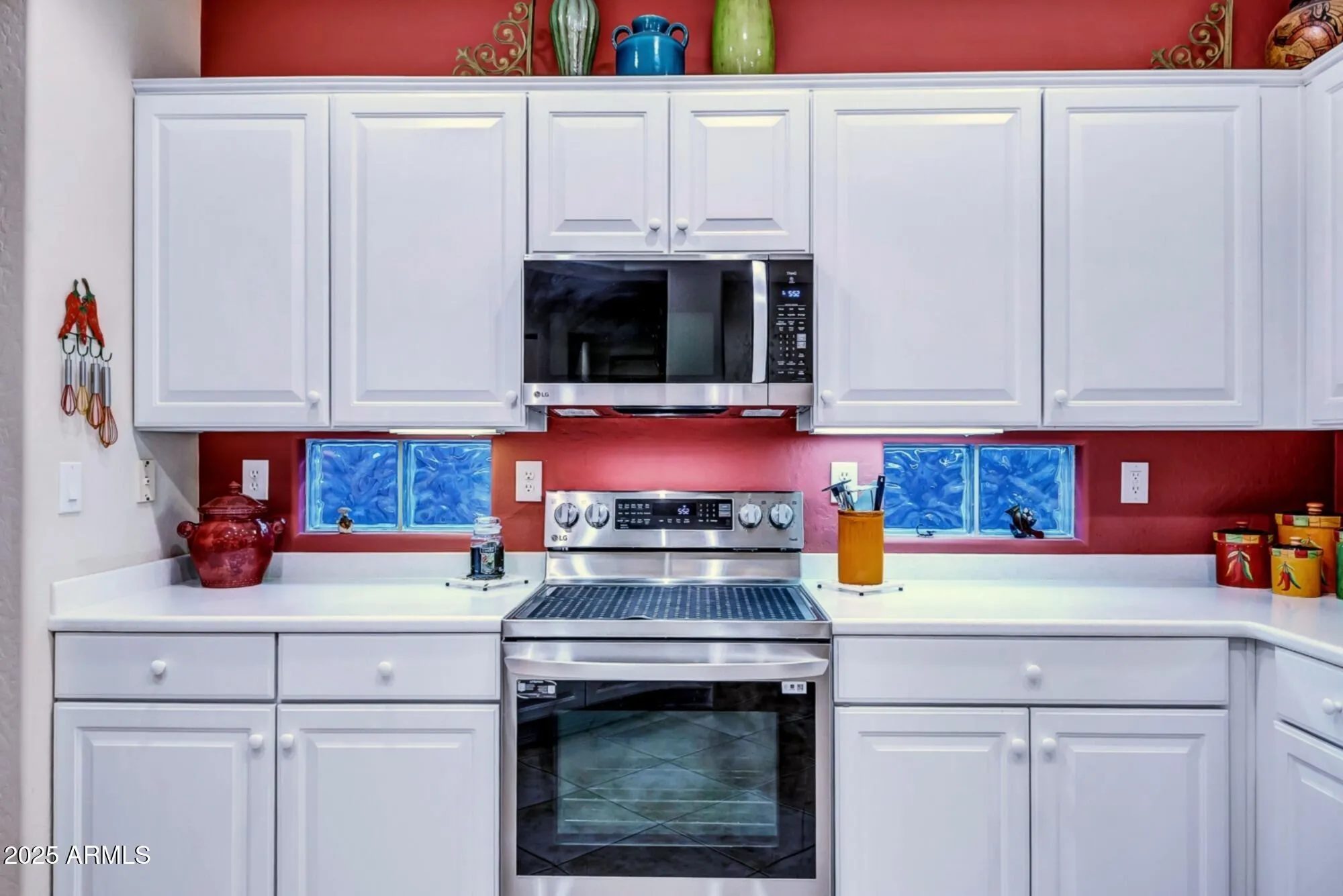 Property Slideshow image 24 of 60 | 1758 w dion dr, Phoenix, AZ, 85086