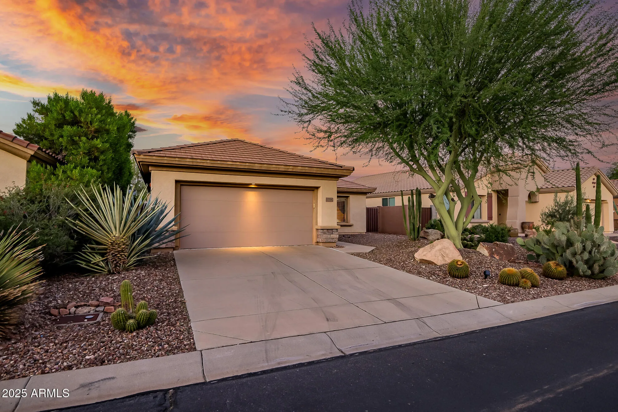Property Slideshow image 60 of 60 | 1758 w dion dr, Phoenix, AZ, 85086