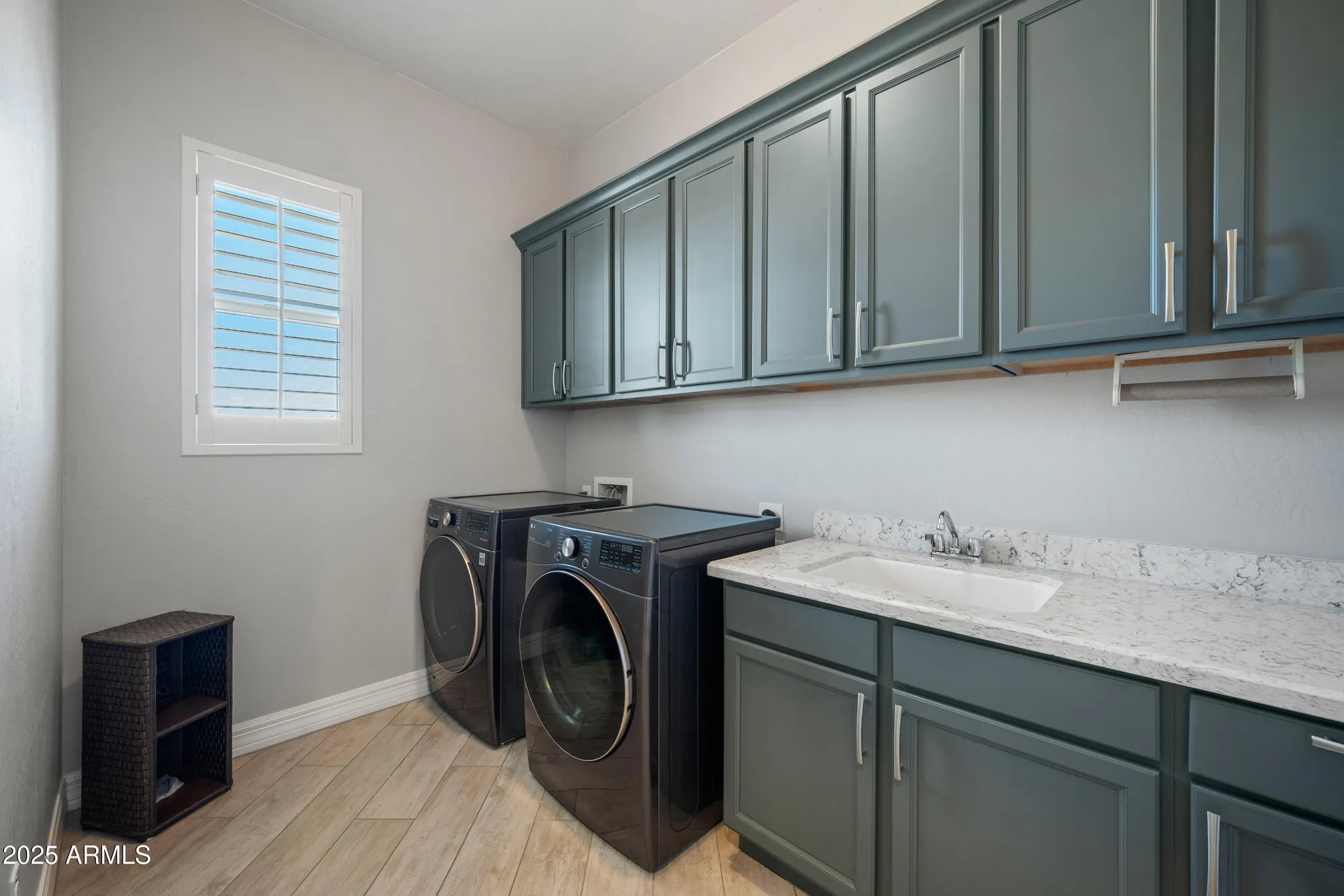 Property Slideshow image 13 of 28 | 5661 s crowley, Mesa, AZ, 85212