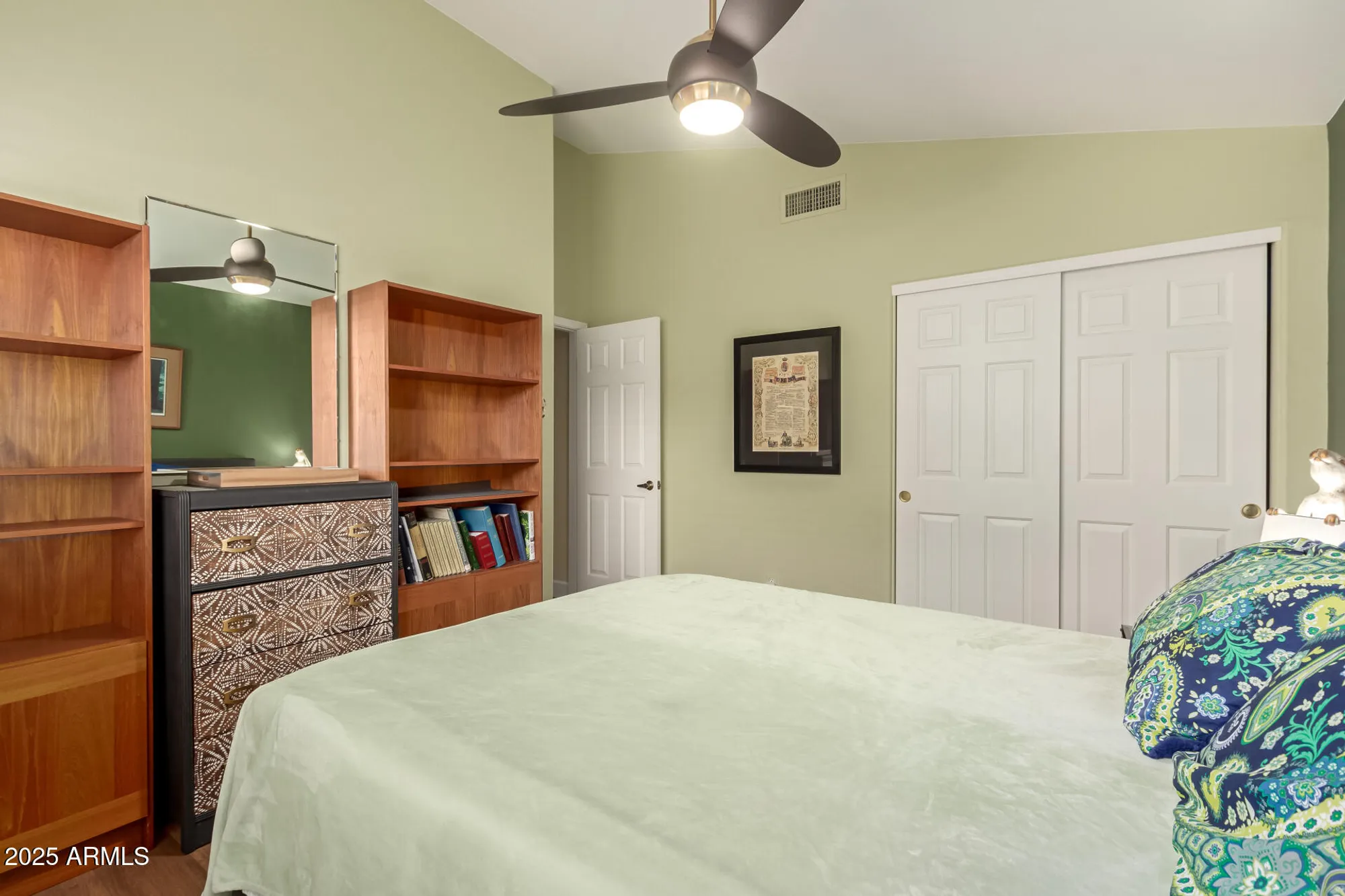 Property Slideshow image 28 of 35 | 14215 w mountain laurel trl, Surprise, AZ, 85374