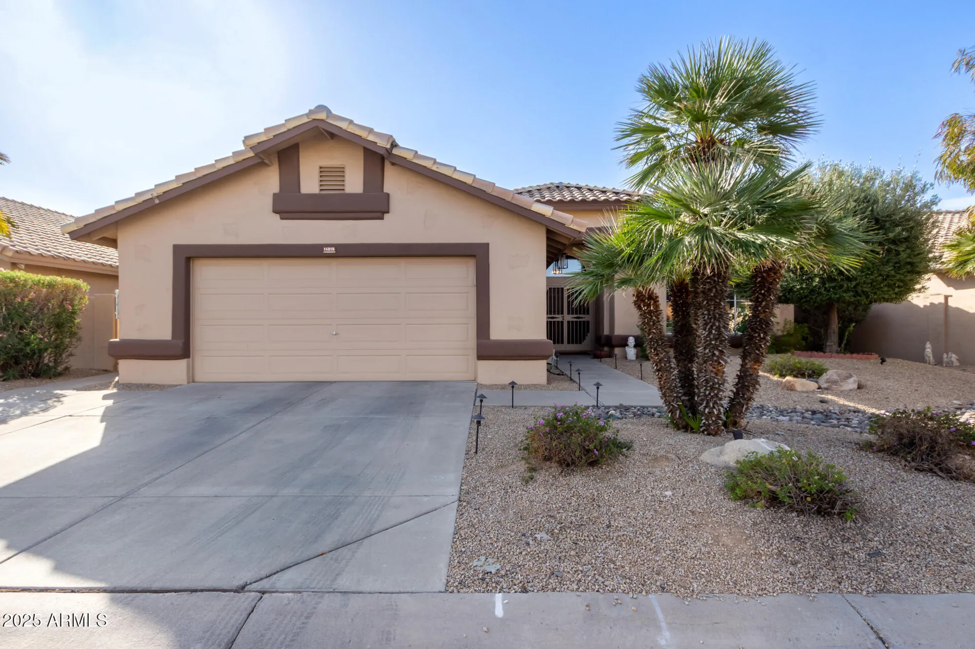 Property Slideshow image 1 of 35 | 14215 w mountain laurel trl, Surprise, AZ, 85374