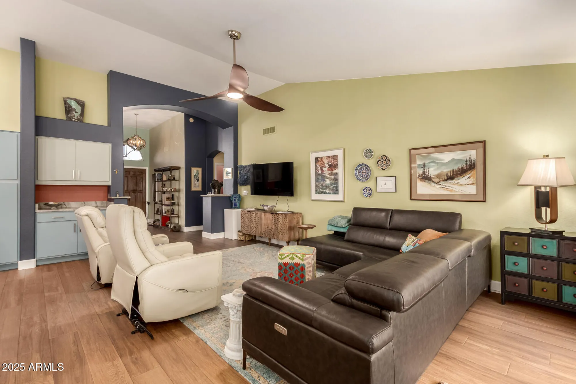 Property Slideshow image 12 of 35 | 14215 w mountain laurel trl, Surprise, AZ, 85374