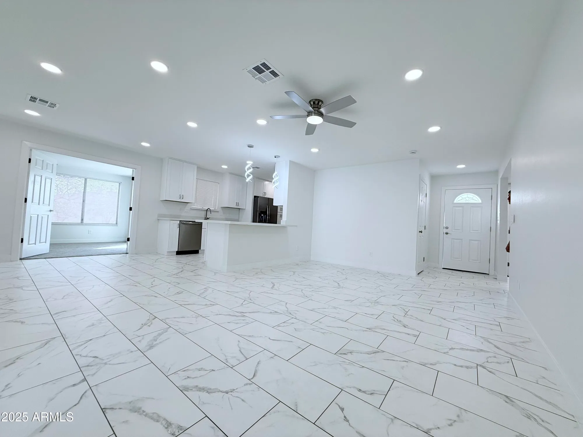 Property Slideshow image 30 of 51 | 26621 s shumaker dr, Sun Lakes, AZ, 85248