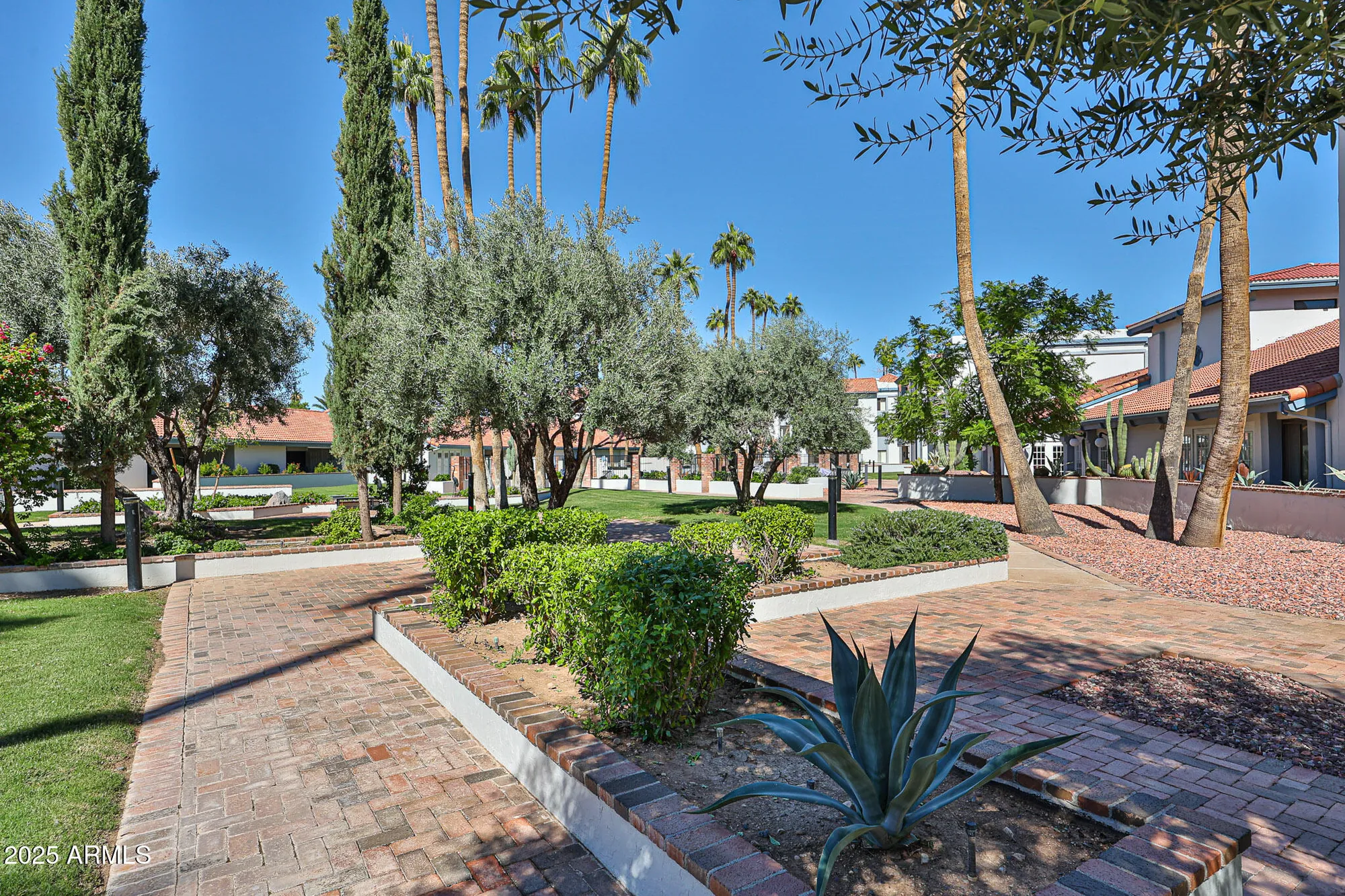 Property Slideshow image 39 of 39 | 17404 n 99th ave unit 330, Sun City, AZ, 85373