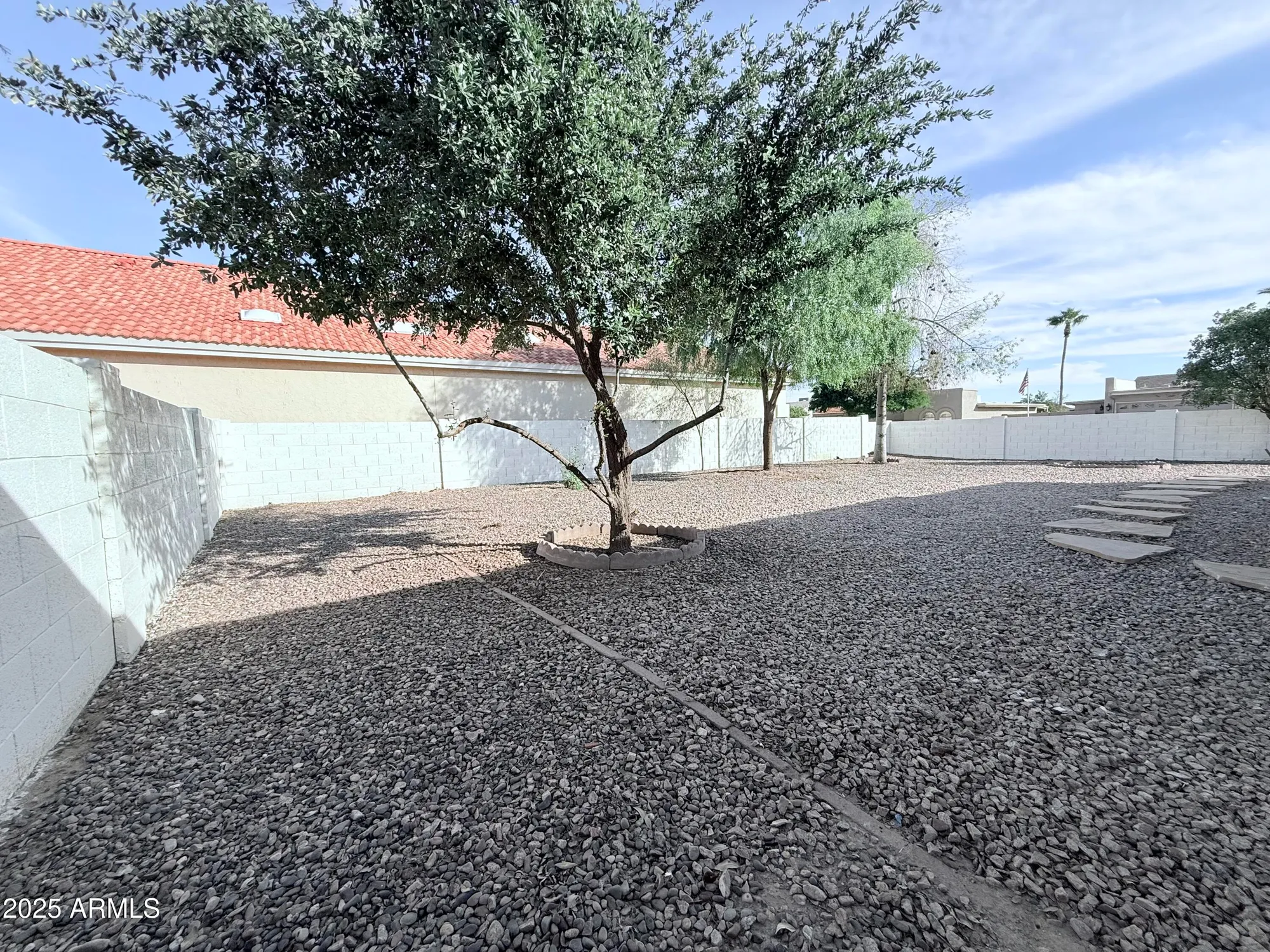 Property Slideshow image 45 of 51 | 26621 s shumaker dr, Sun Lakes, AZ, 85248