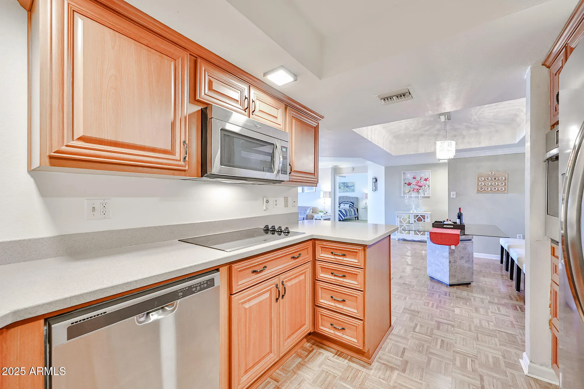 Property Slideshow image 9 of 39 | 17404 n 99th ave unit 330, Sun City, AZ, 85373