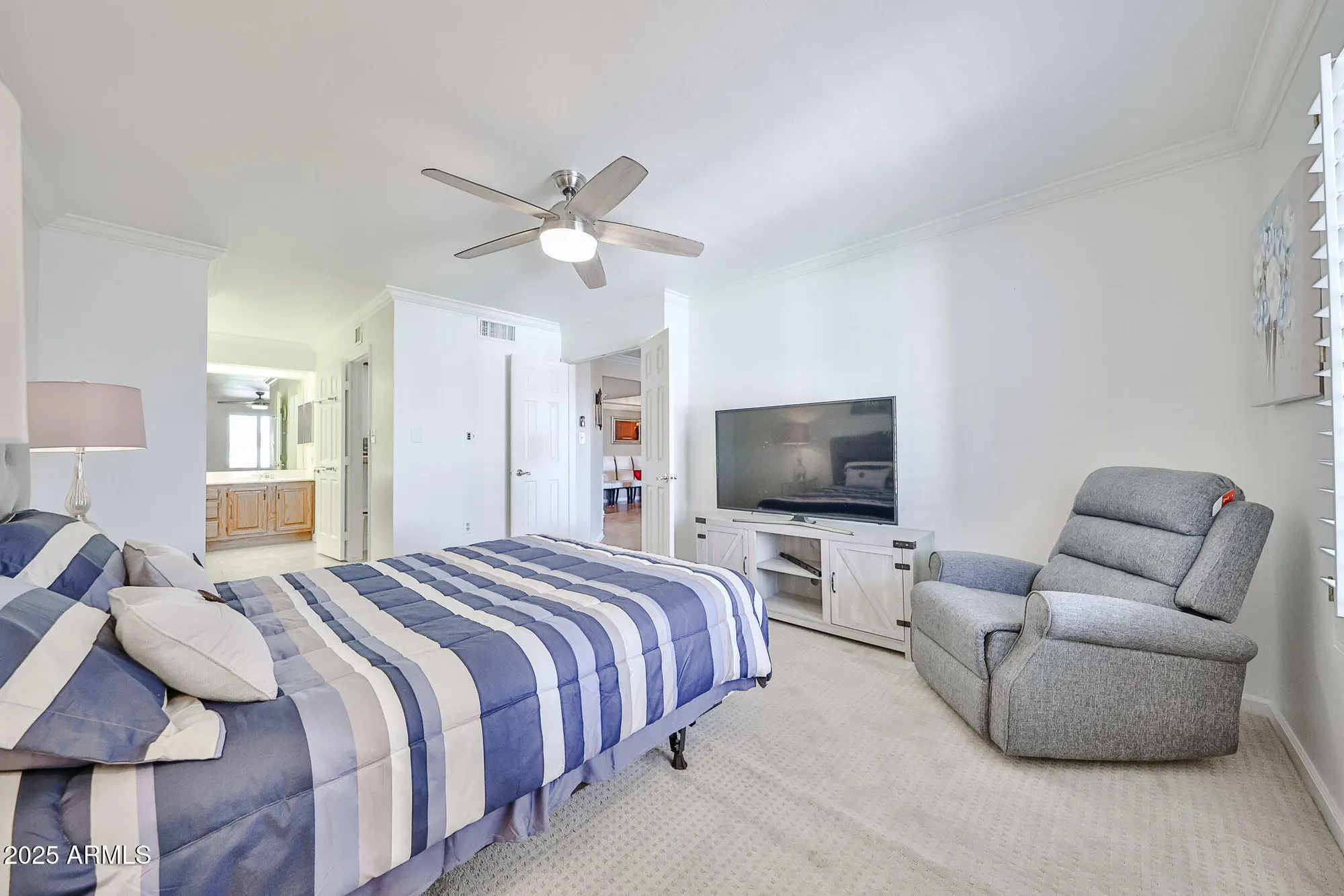 Property Slideshow image 19 of 39 | 17404 n 99th ave unit 330, Sun City, AZ, 85373