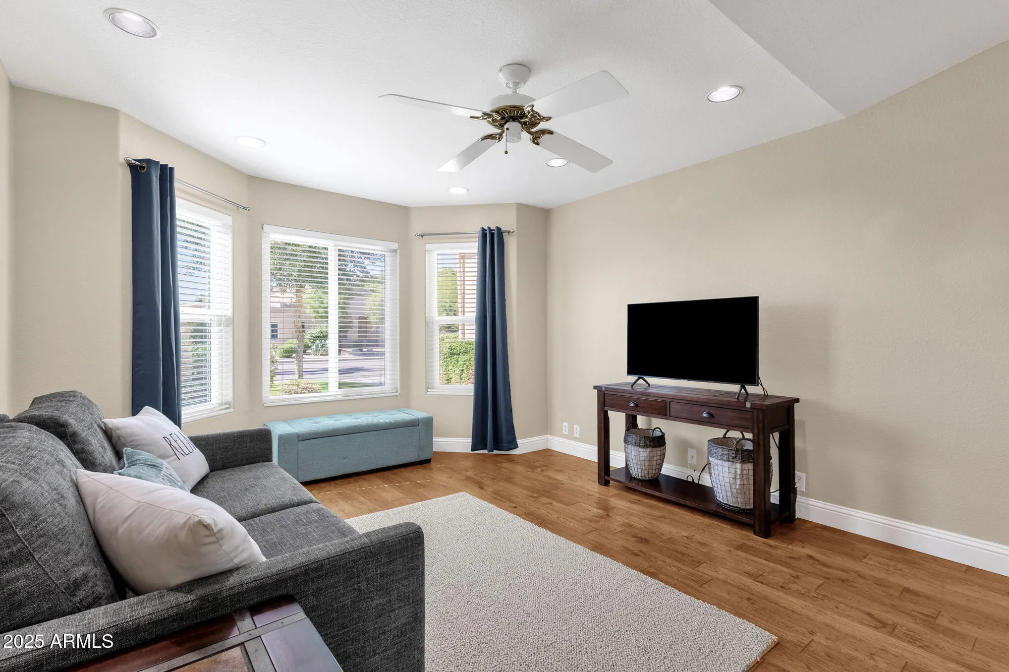 Property Slideshow image 11 of 51 | 19491 n 88th ave, Peoria, AZ, 85382