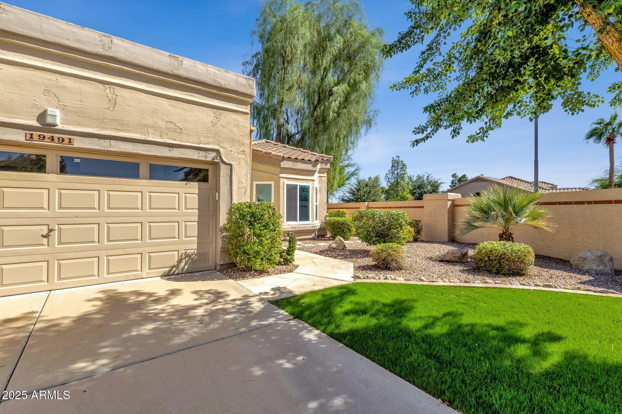 Property Slideshow image 4 of 51 | 19491 n 88th ave, Peoria, AZ, 85382