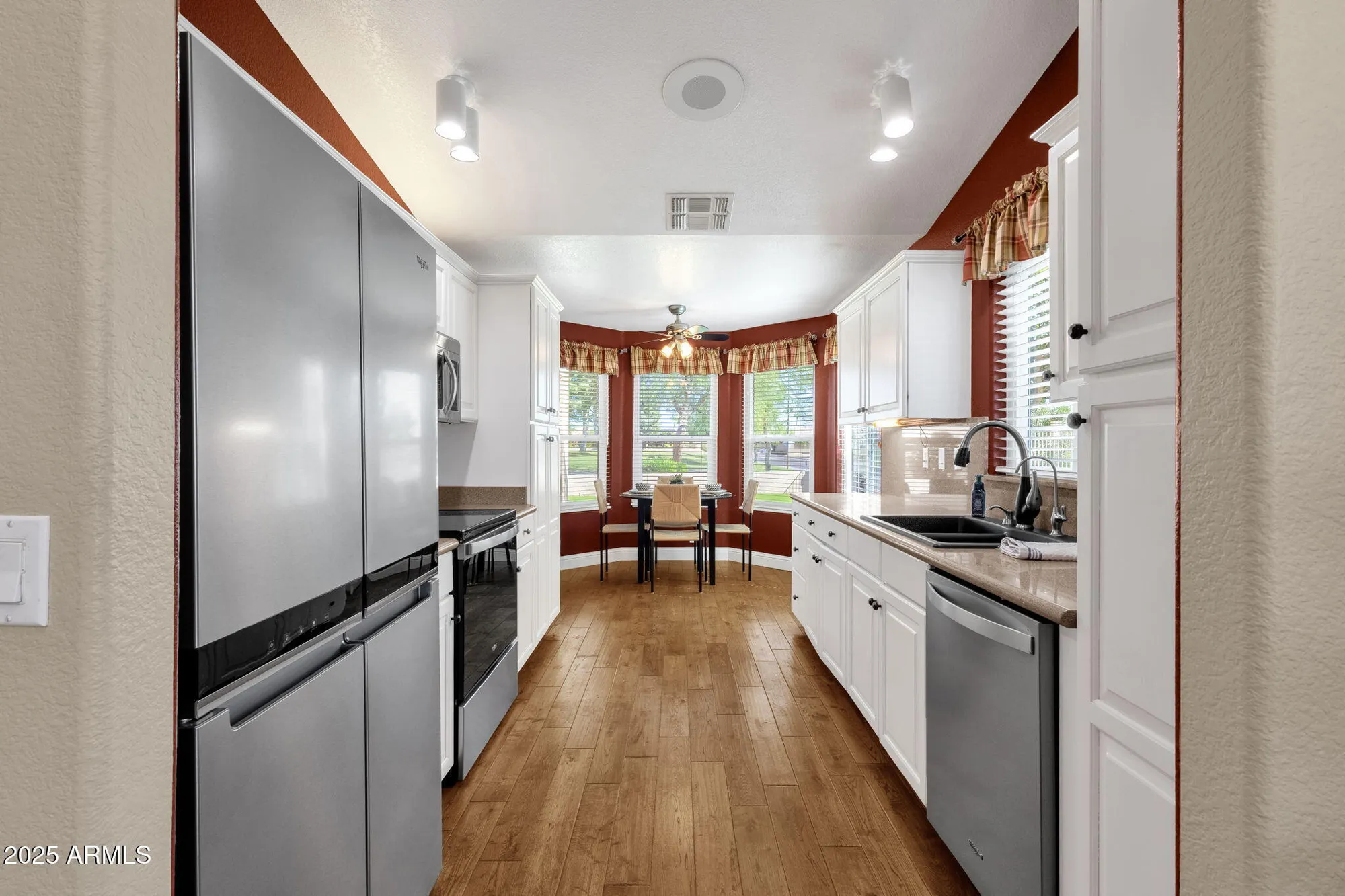 Property Slideshow image 20 of 51 | 19491 n 88th ave, Peoria, AZ, 85382