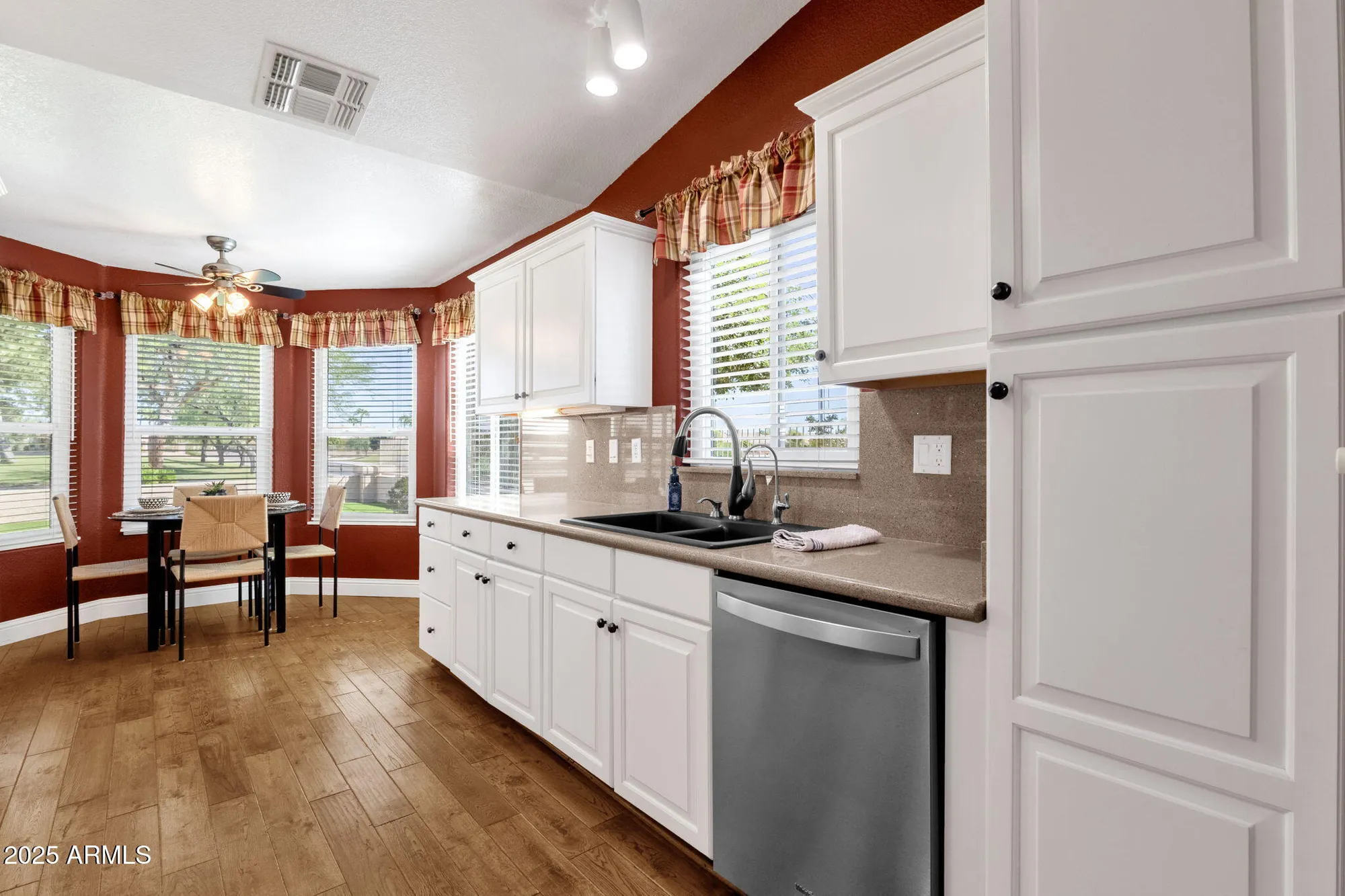 Property Slideshow image 24 of 51 | 19491 n 88th ave, Peoria, AZ, 85382