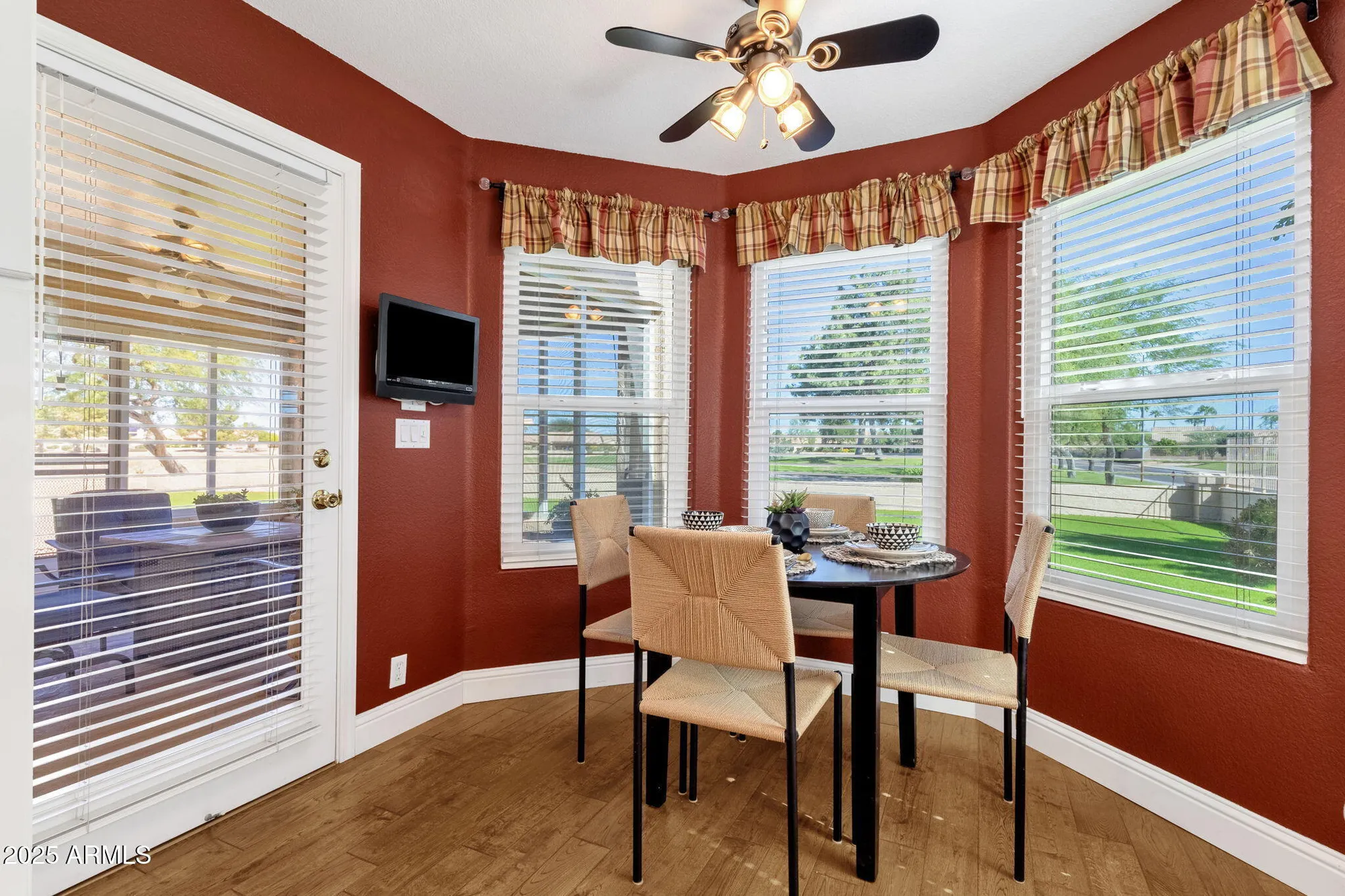 Property Slideshow image 25 of 51 | 19491 n 88th ave, Peoria, AZ, 85382