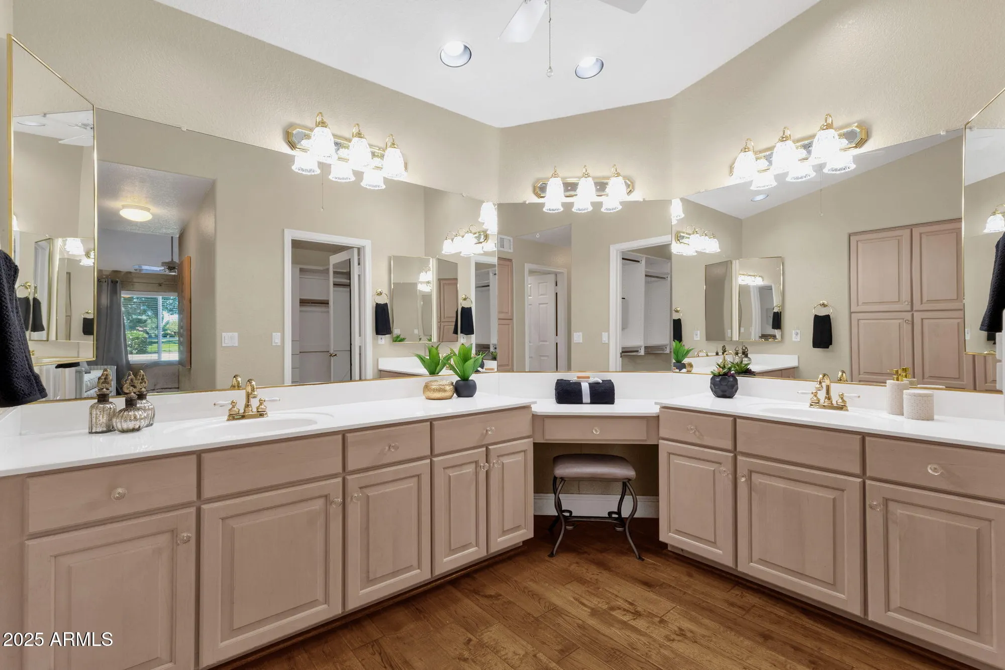 Property Slideshow image 29 of 51 | 19491 n 88th ave, Peoria, AZ, 85382