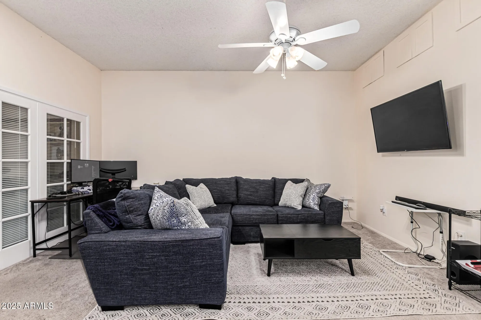 Property Slideshow image 10 of 30 | 10973 w coggins dr, Sun City, AZ, 85351