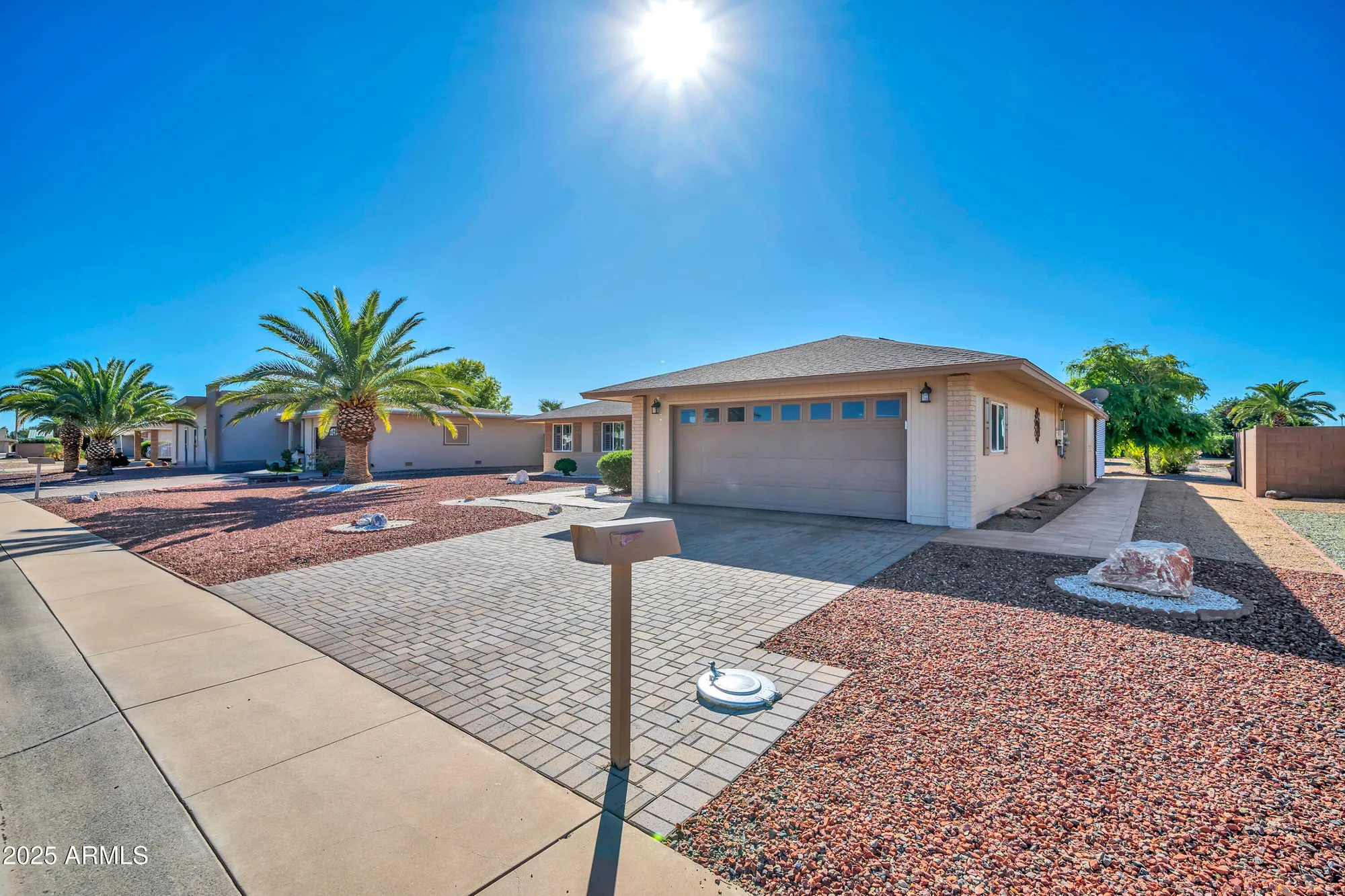 Property Slideshow image 3 of 45 | 10621 w garnette dr, Sun City, AZ, 85373