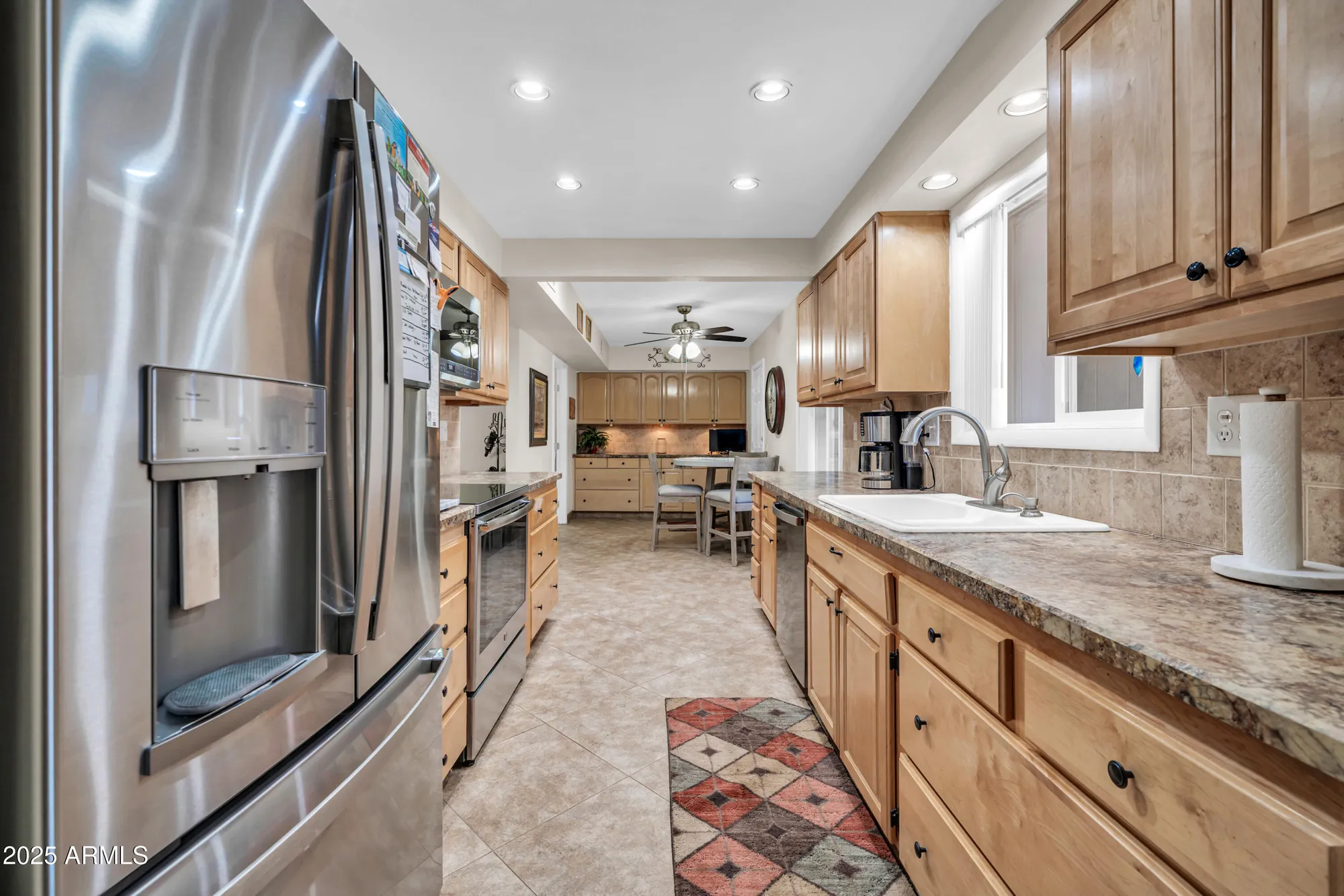 Property Slideshow image 14 of 45 | 10621 w garnette dr, Sun City, AZ, 85373