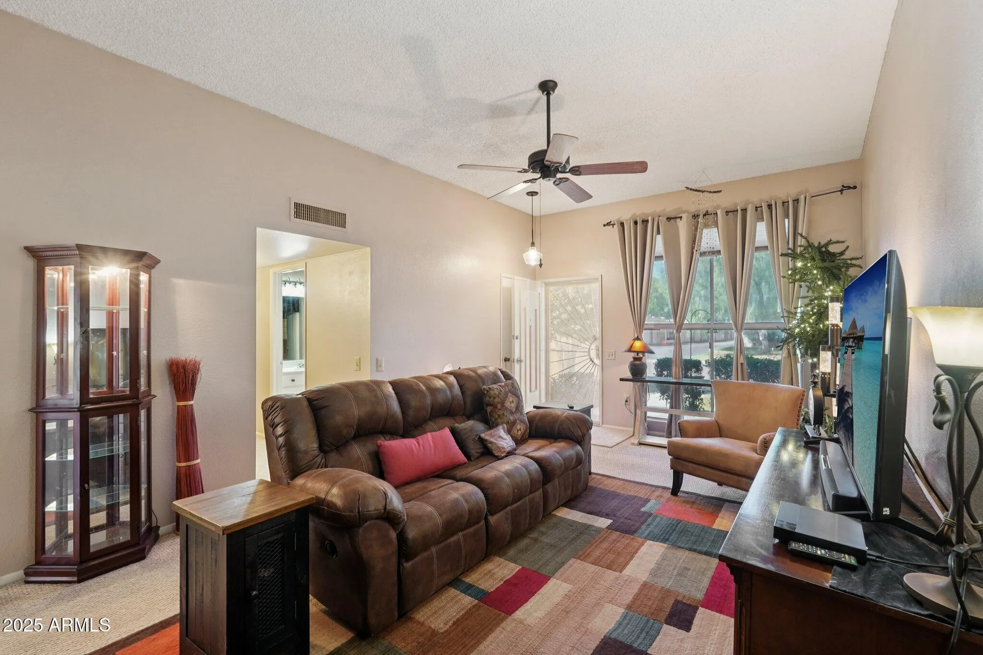 Property Slideshow image 11 of 37 | 13233 n 99th dr, Sun City, AZ, 85351